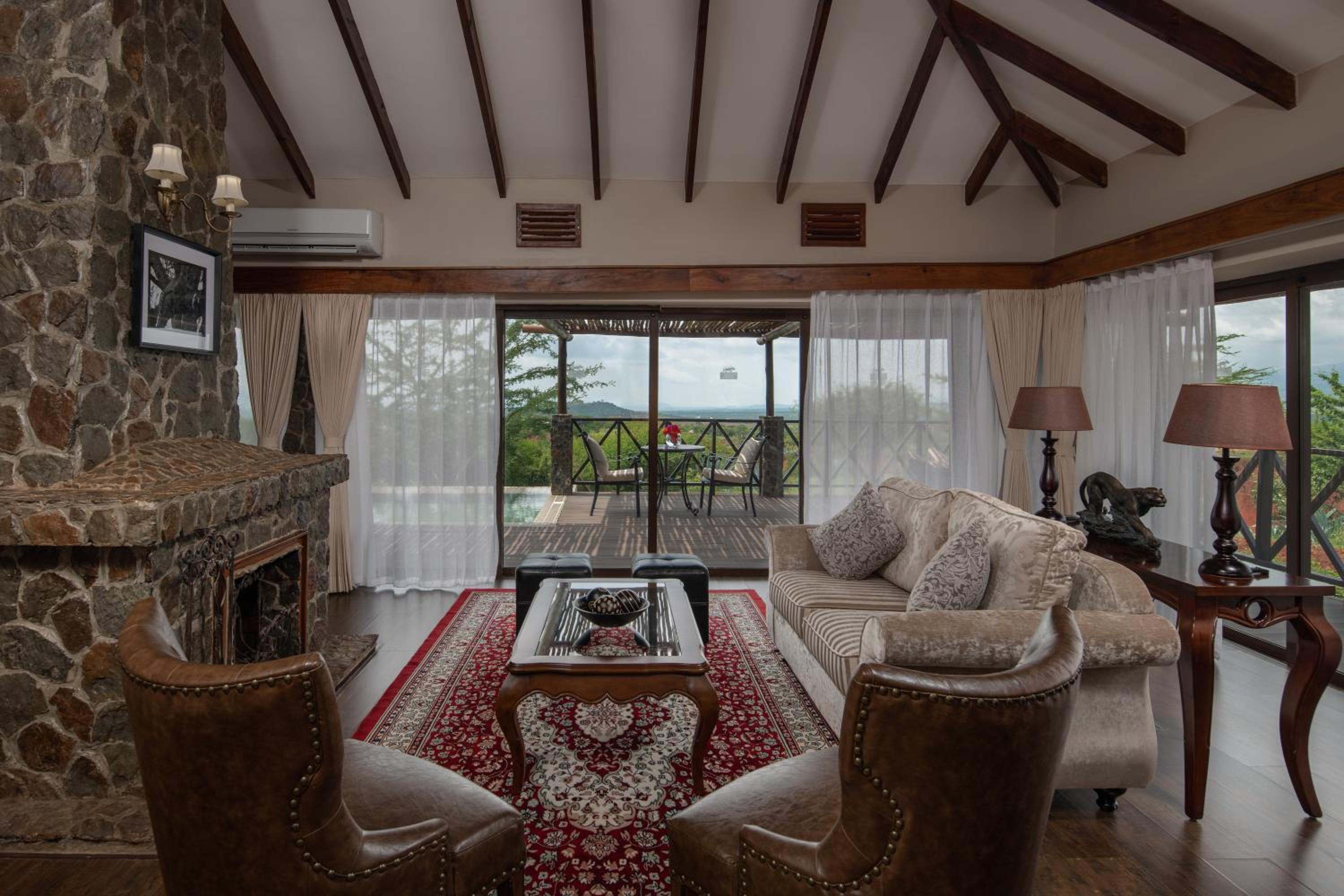 Suite With Private Pool photo 3