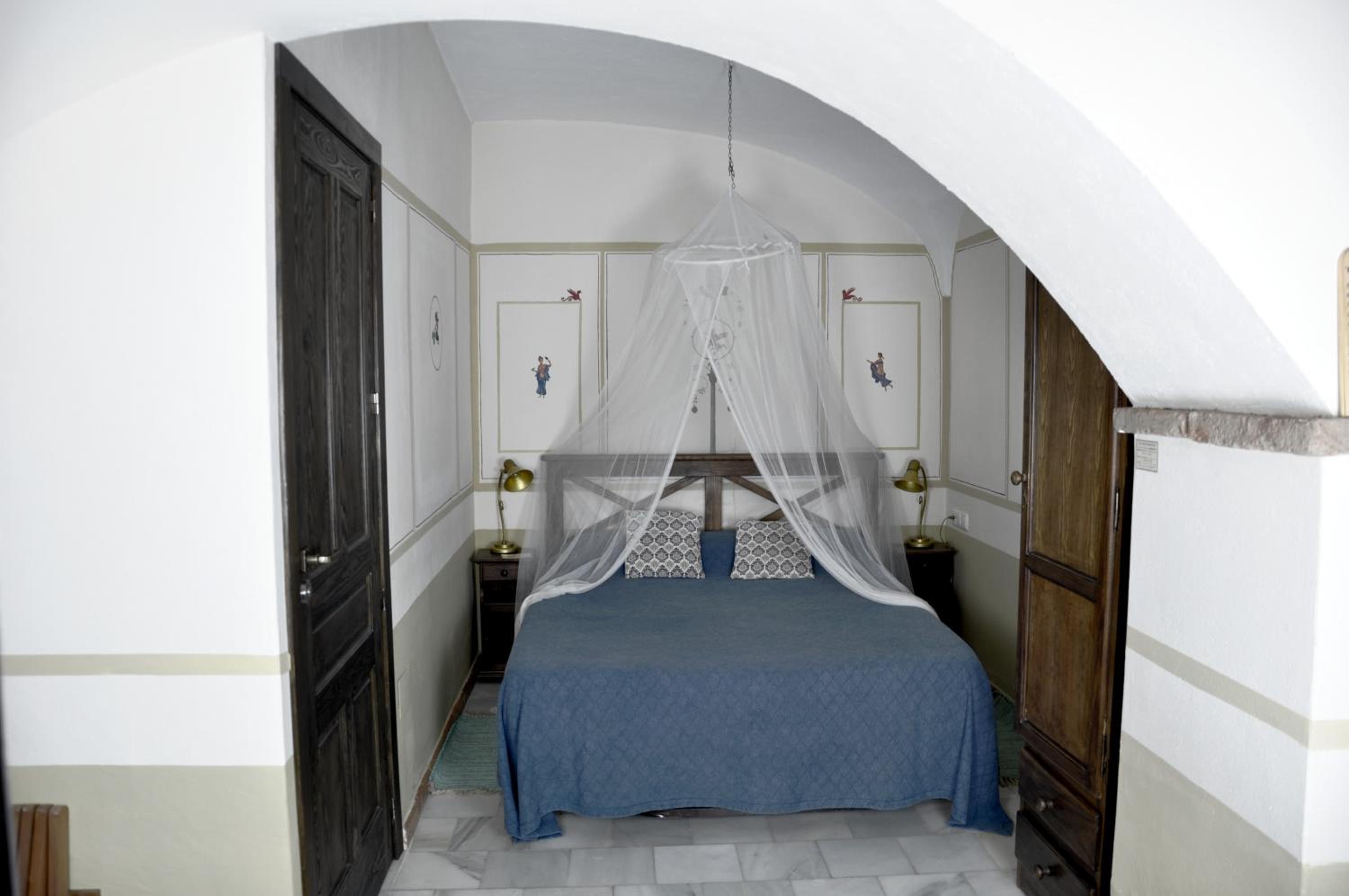 Large Double Room photo 3