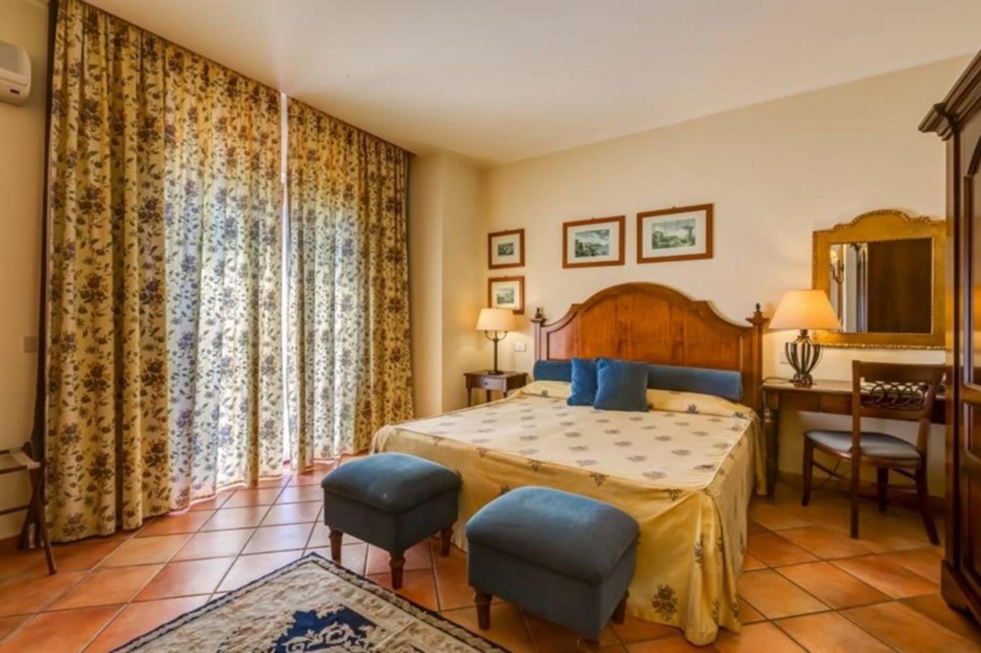 Double or Twin Room with Balcony