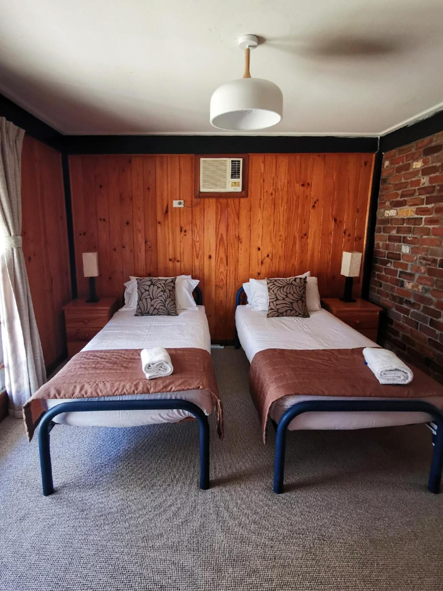 Three-Bedroom Chalet - Photo 13