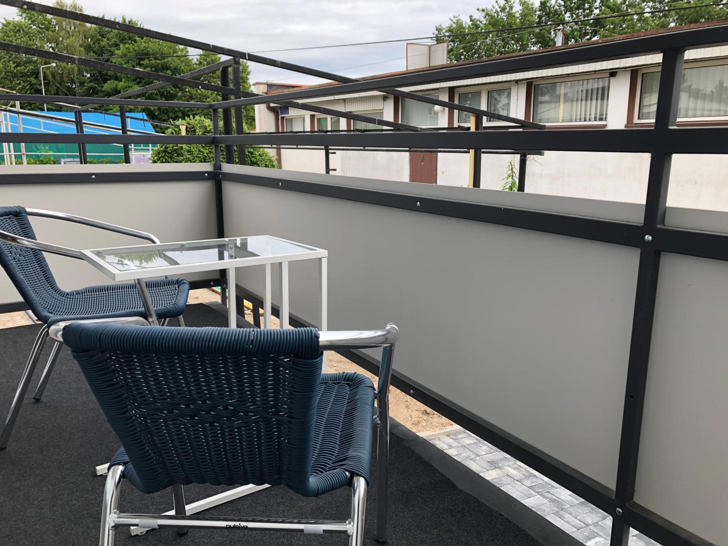 Deluxe Double Room with Balcony - Photo 2