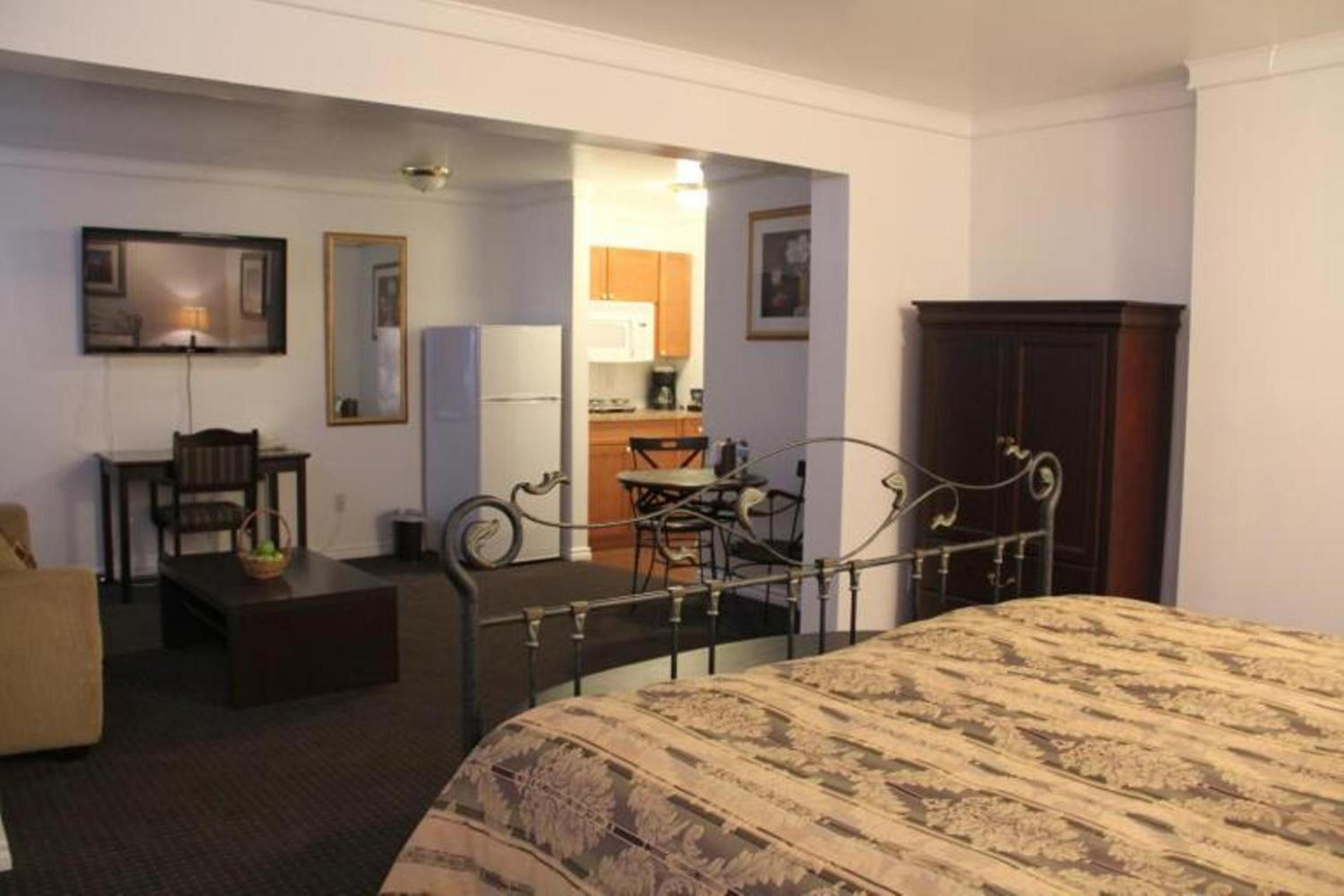 King Suite photo 2