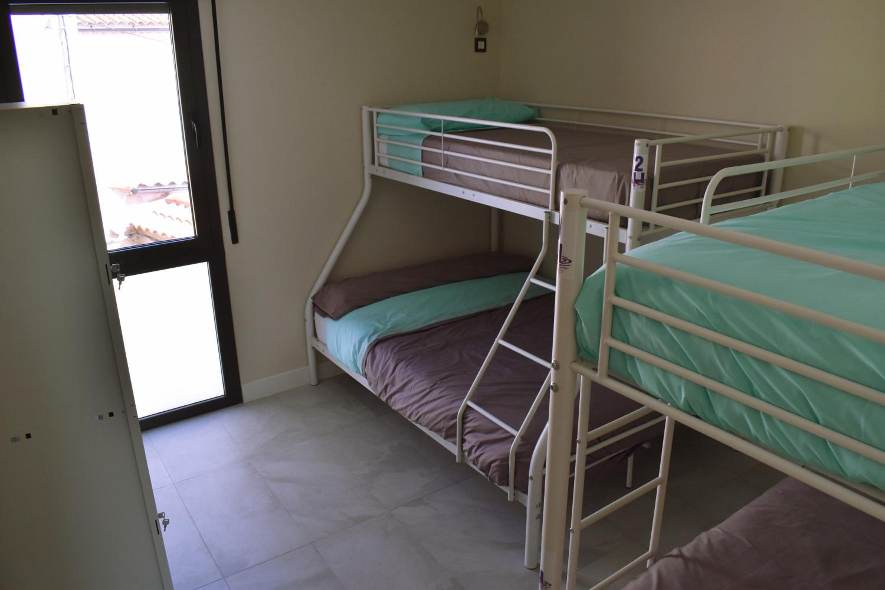 Standard Quadruple Room photo 2