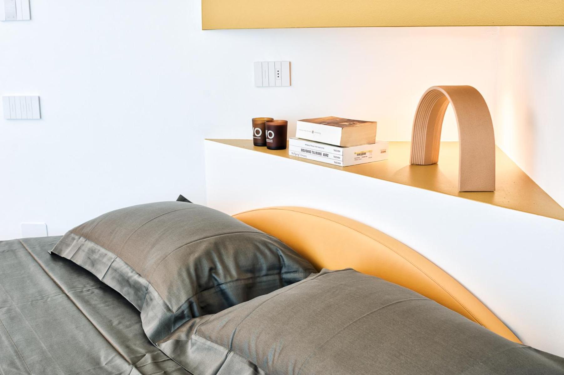 One-Bedroom Apartment - Photo 6
