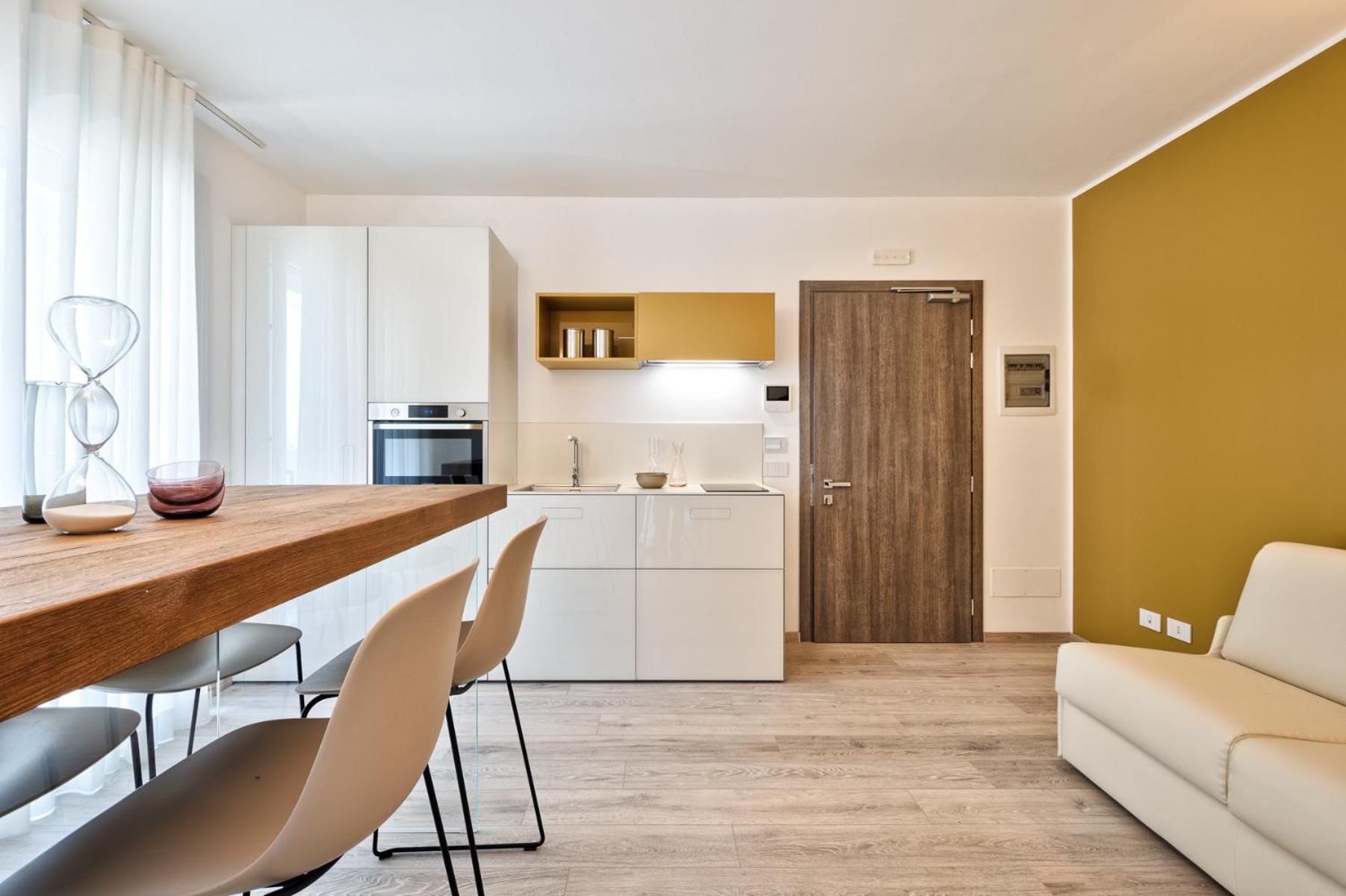 One-Bedroom Apartment - Photo 17
