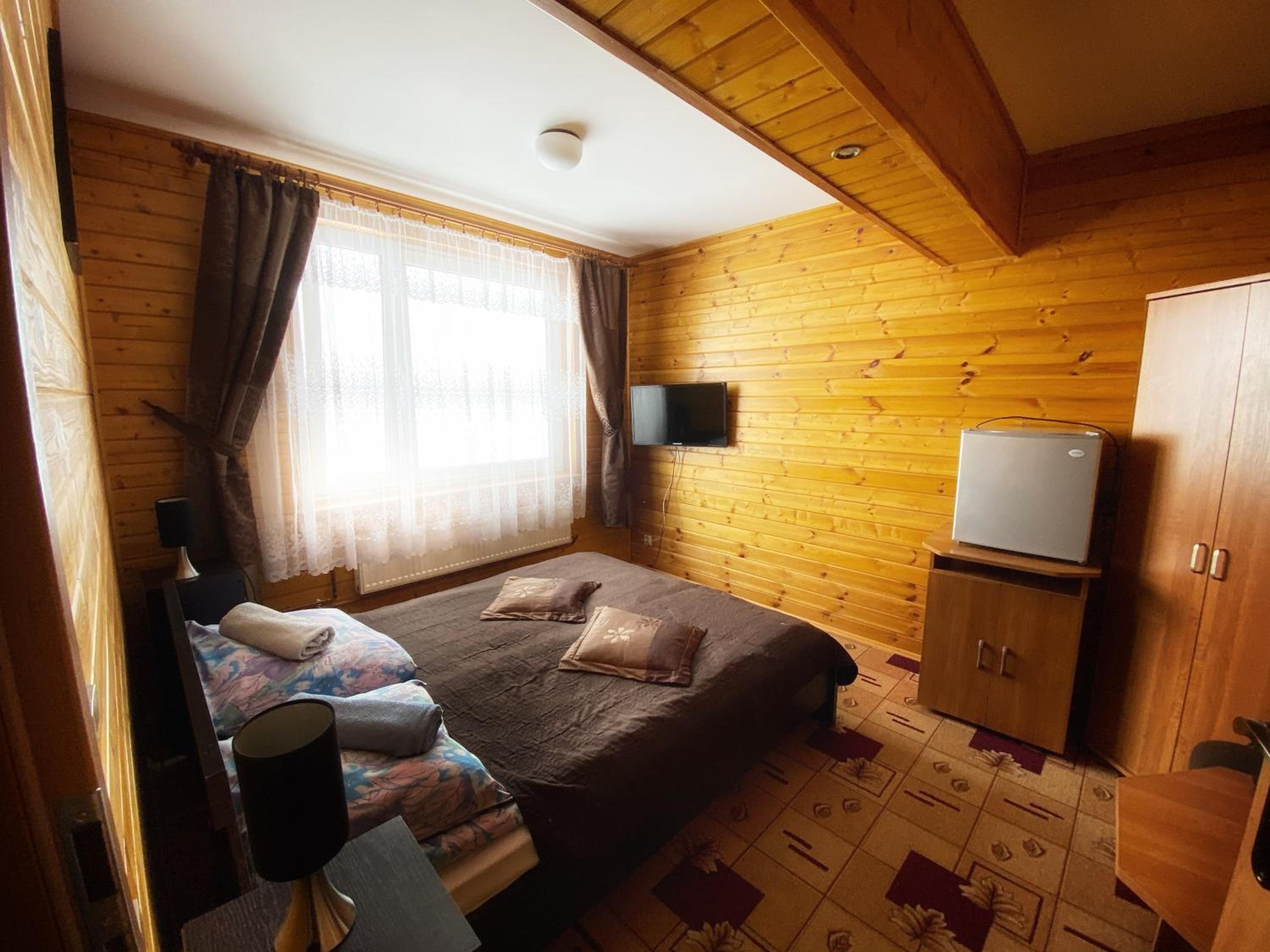 Deluxe Triple Room photo 2