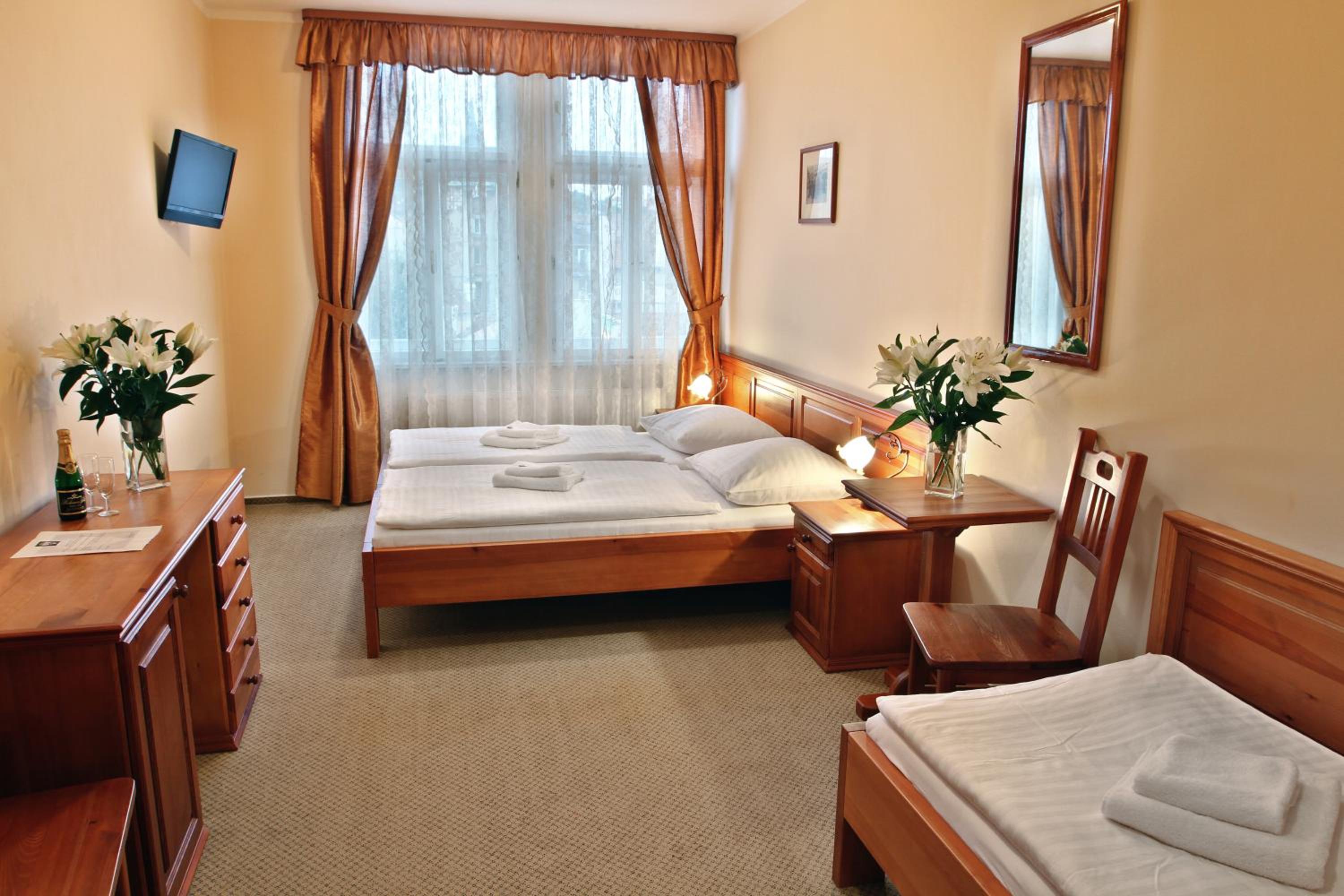 Triple Room