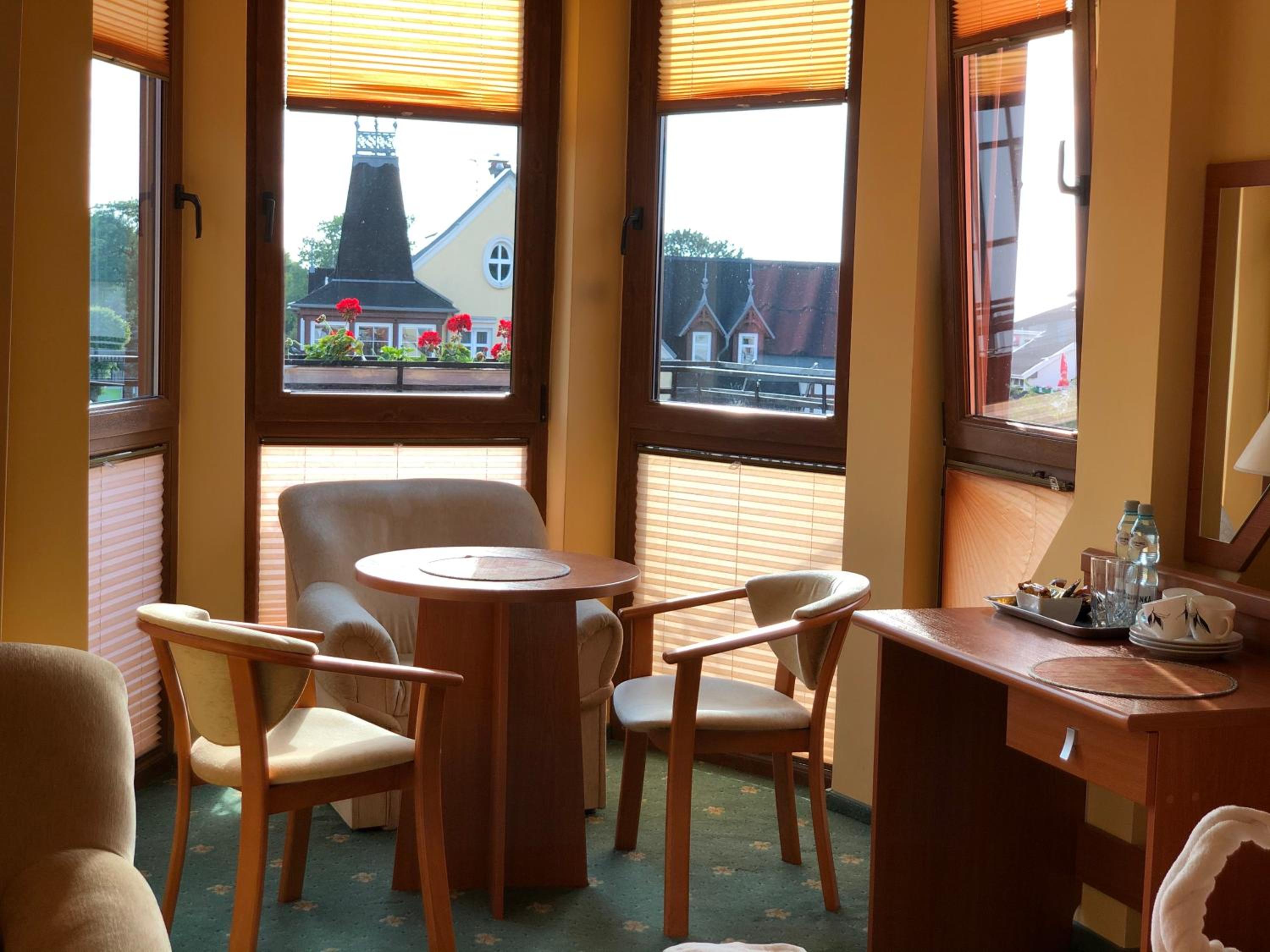 Studio Apartment with Sea View photo 1
