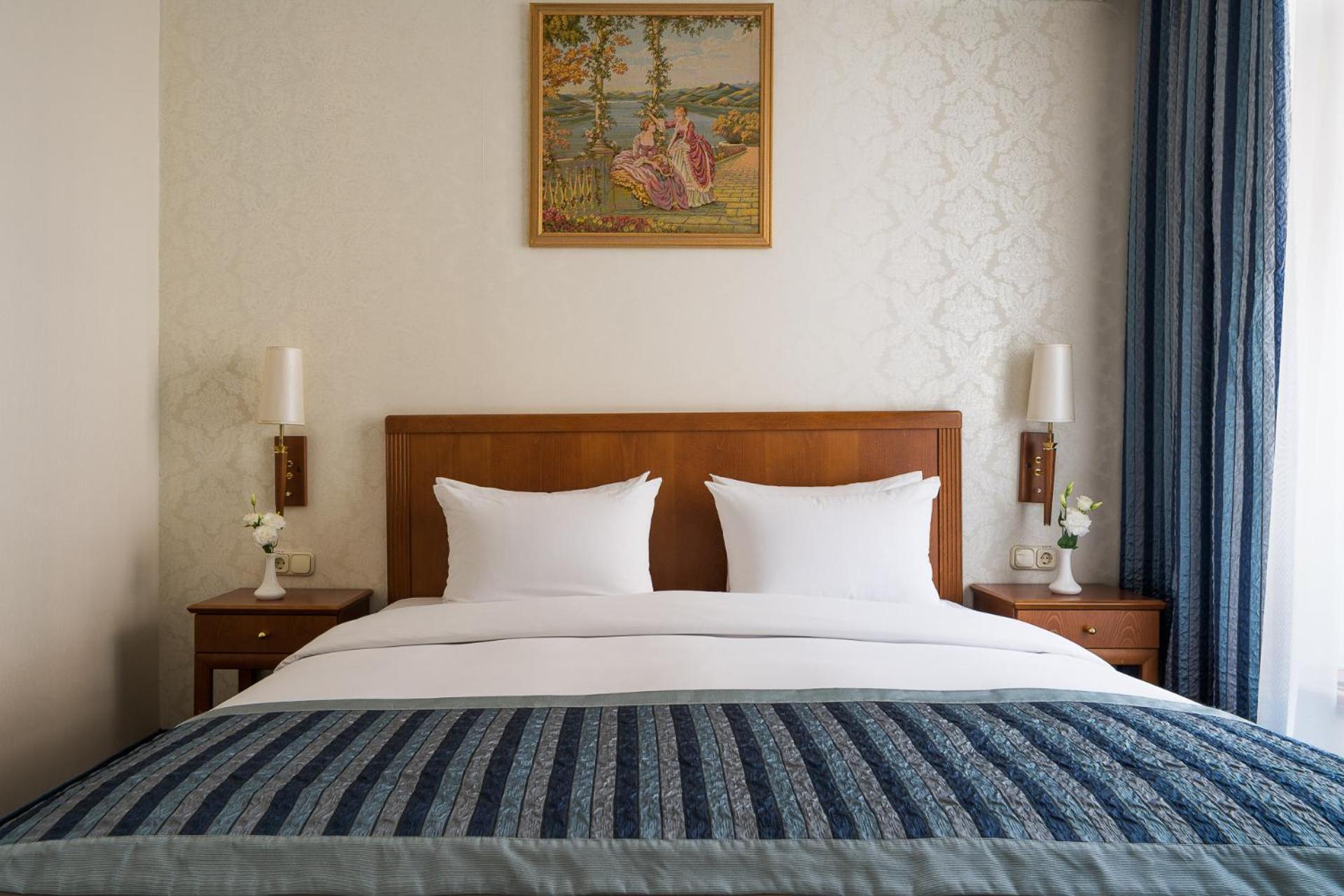 Suite - Photo 2