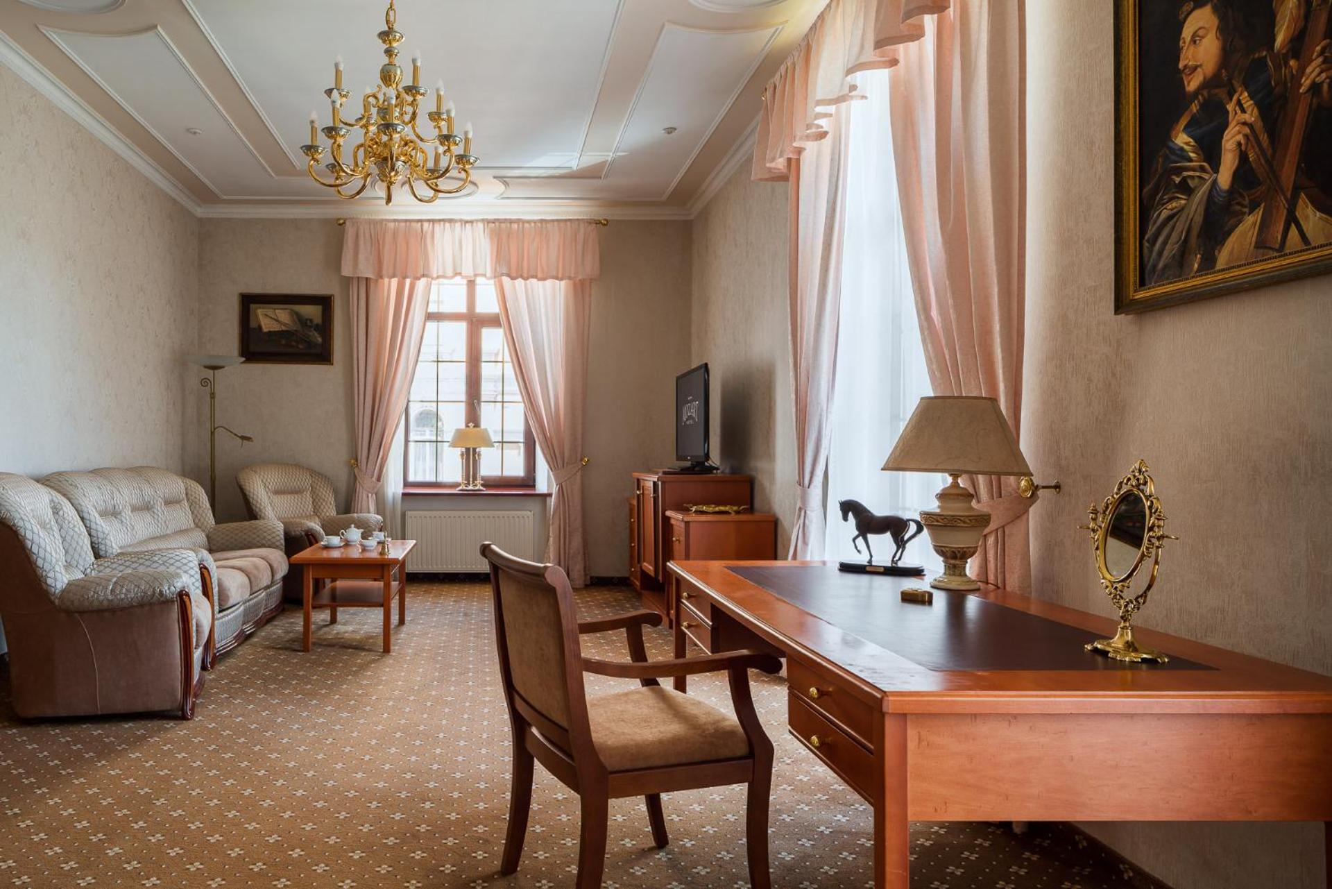 Executive Suite photo 3
