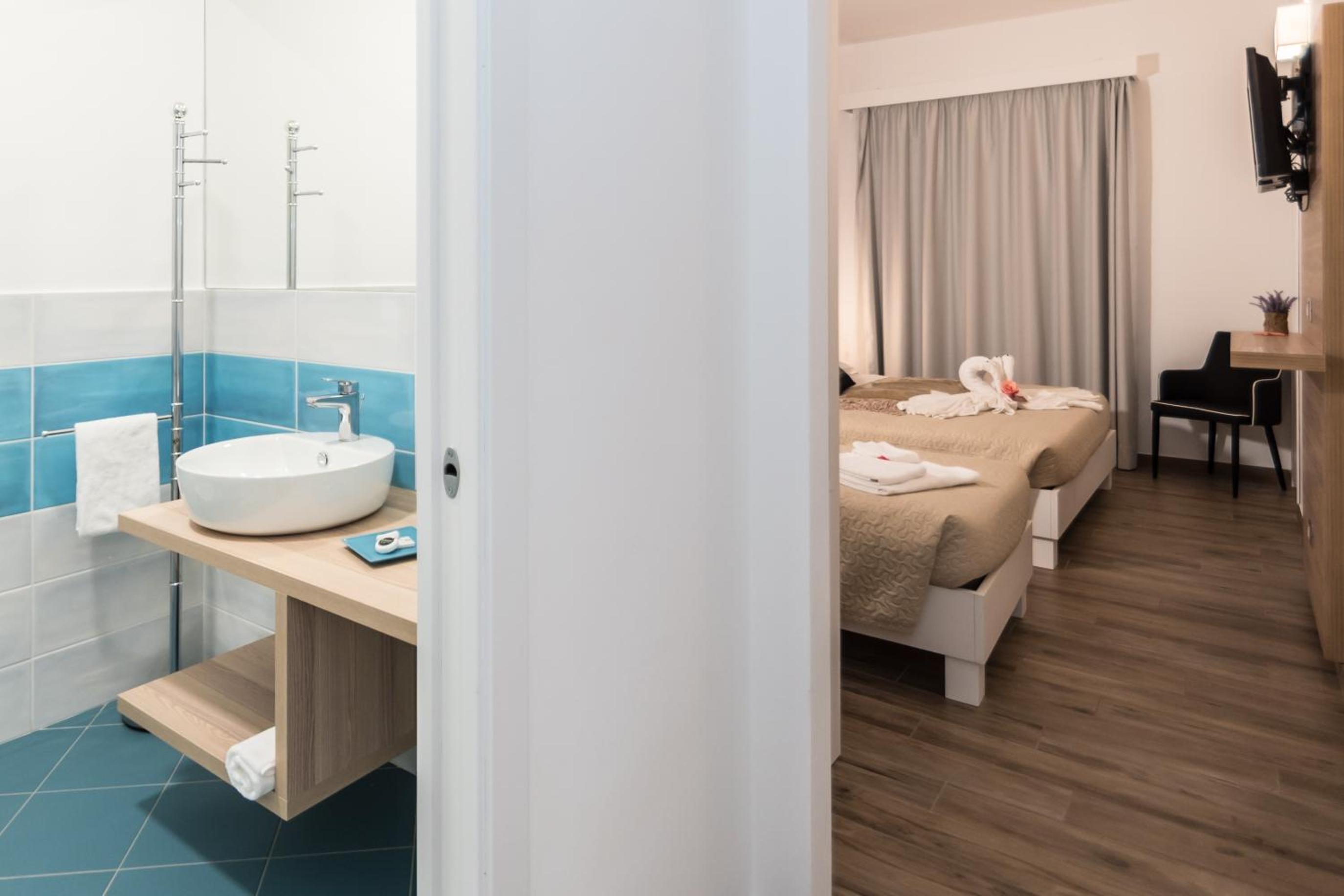 Triple Room photo 3