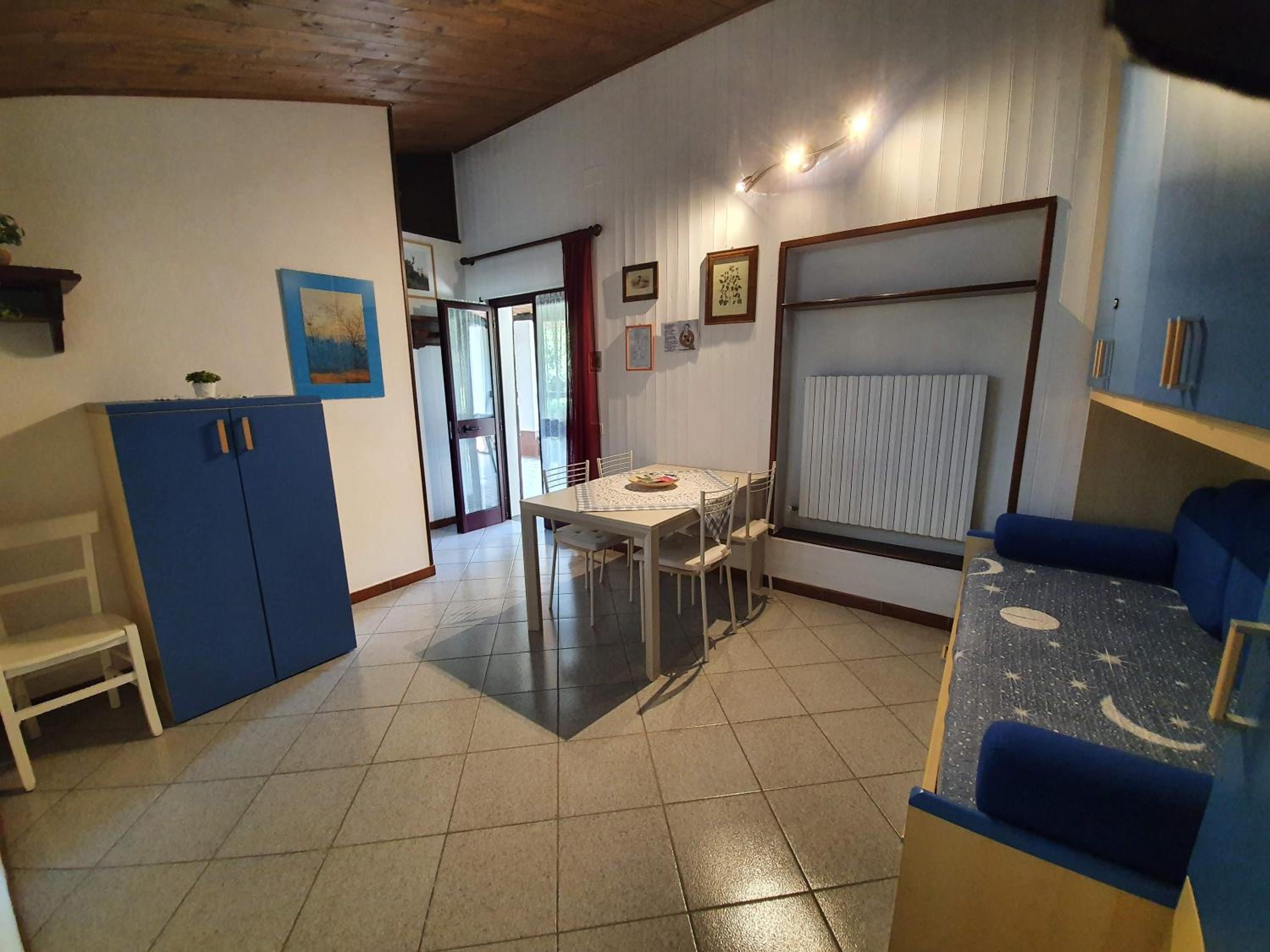 Apartment - Photo 14