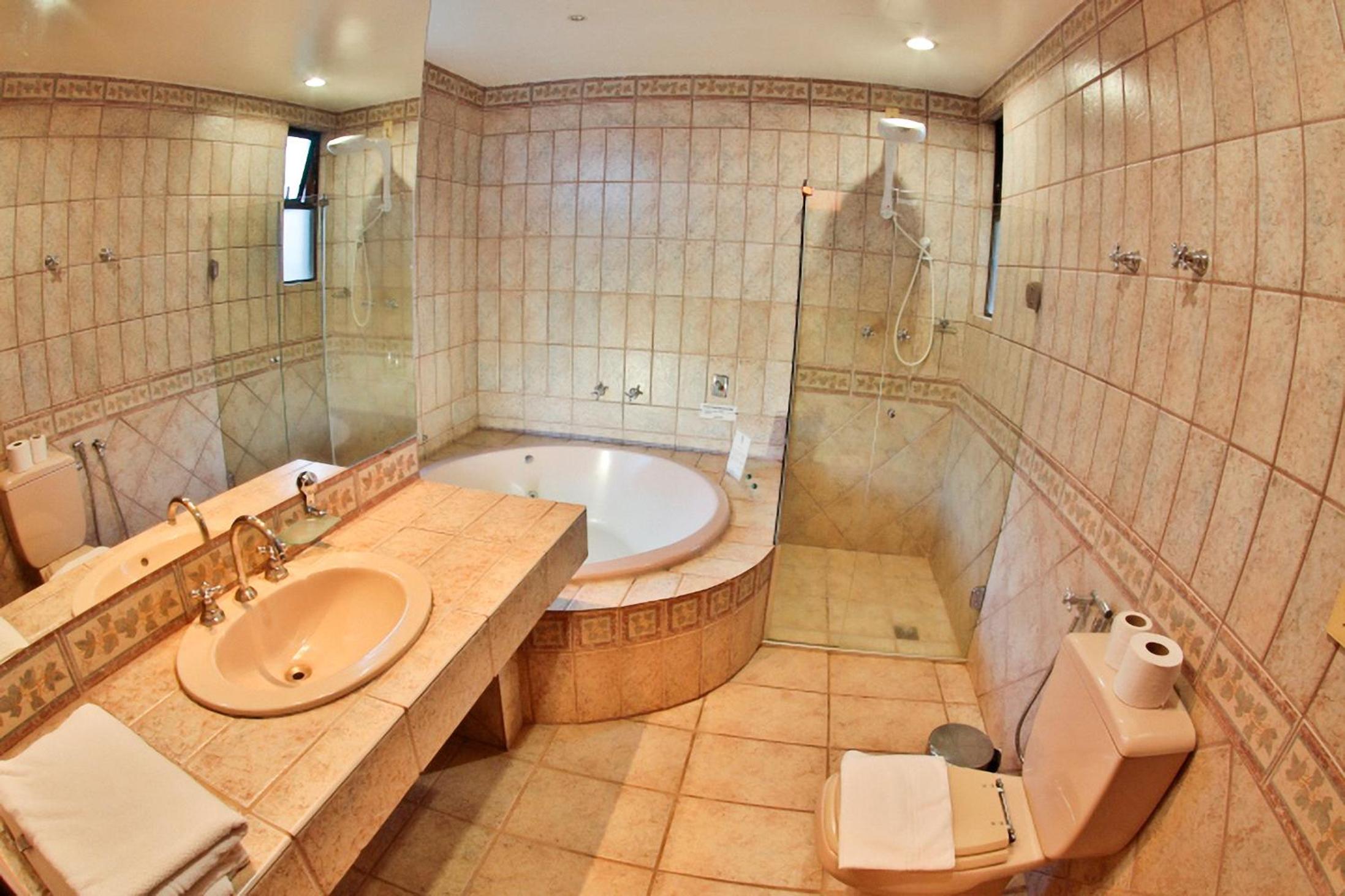 Suite with Spa Bath photo 2