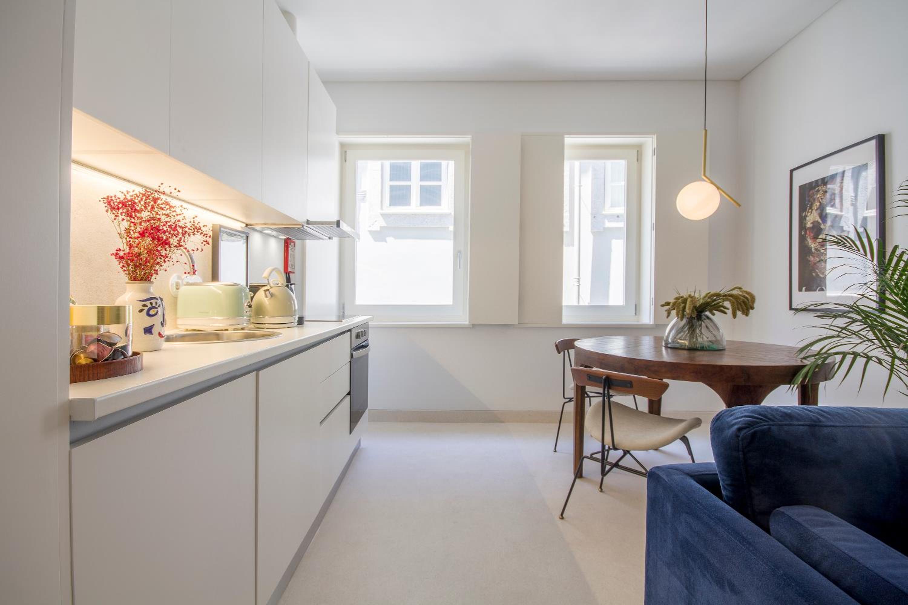 One-Bedroom Apartment - Photo 10