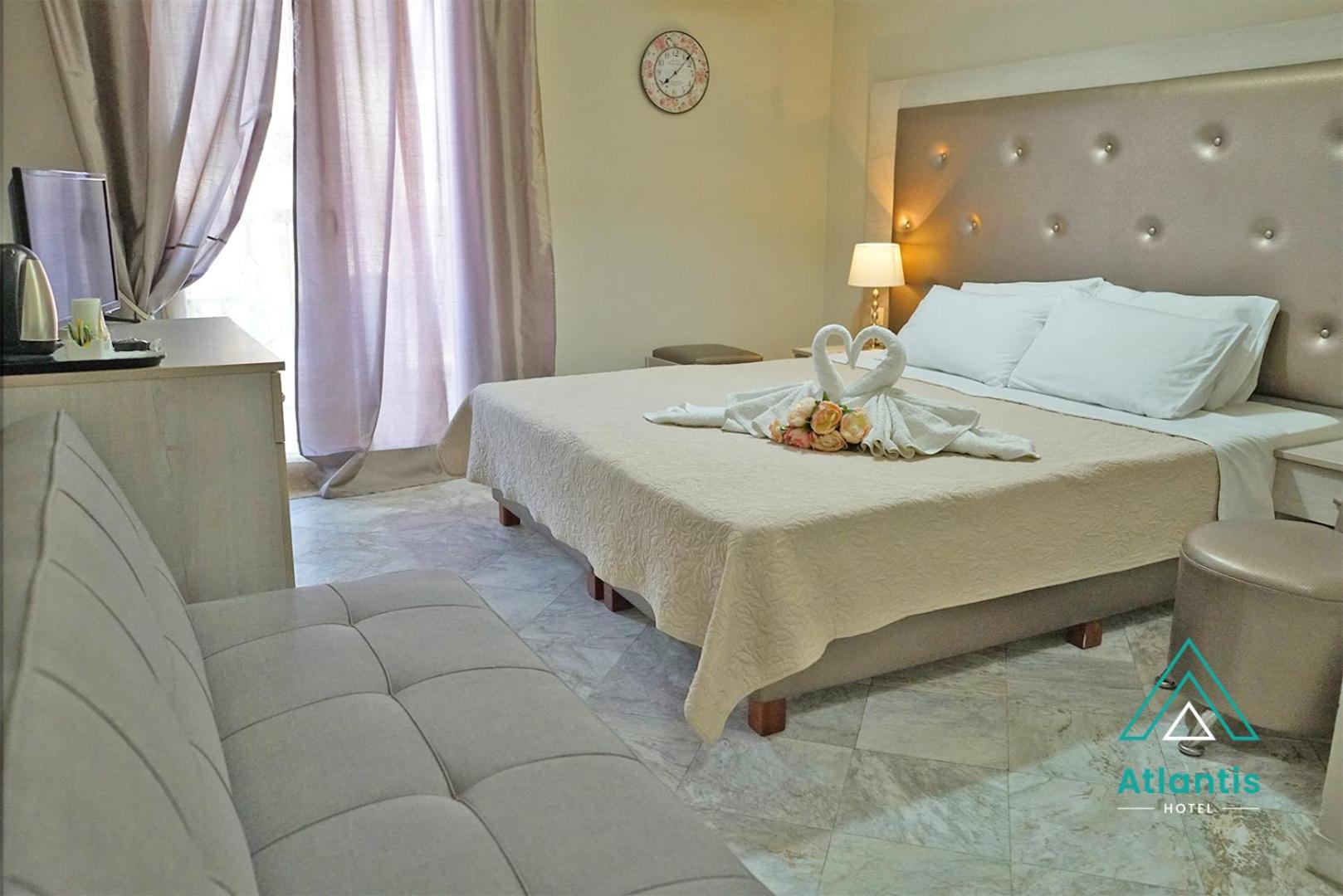 Superior Double or Twin Room photo 3