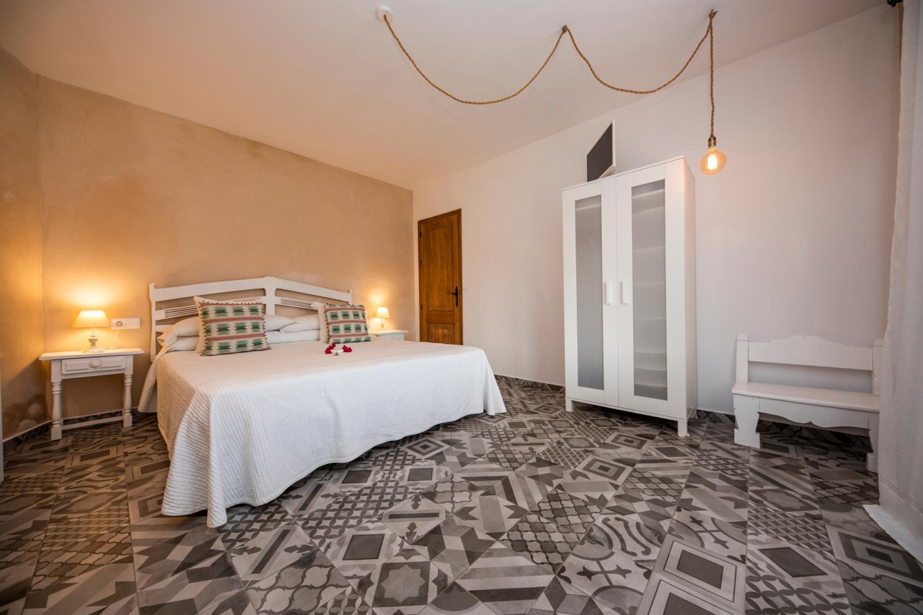 Habitación Estándar con Cama Queen