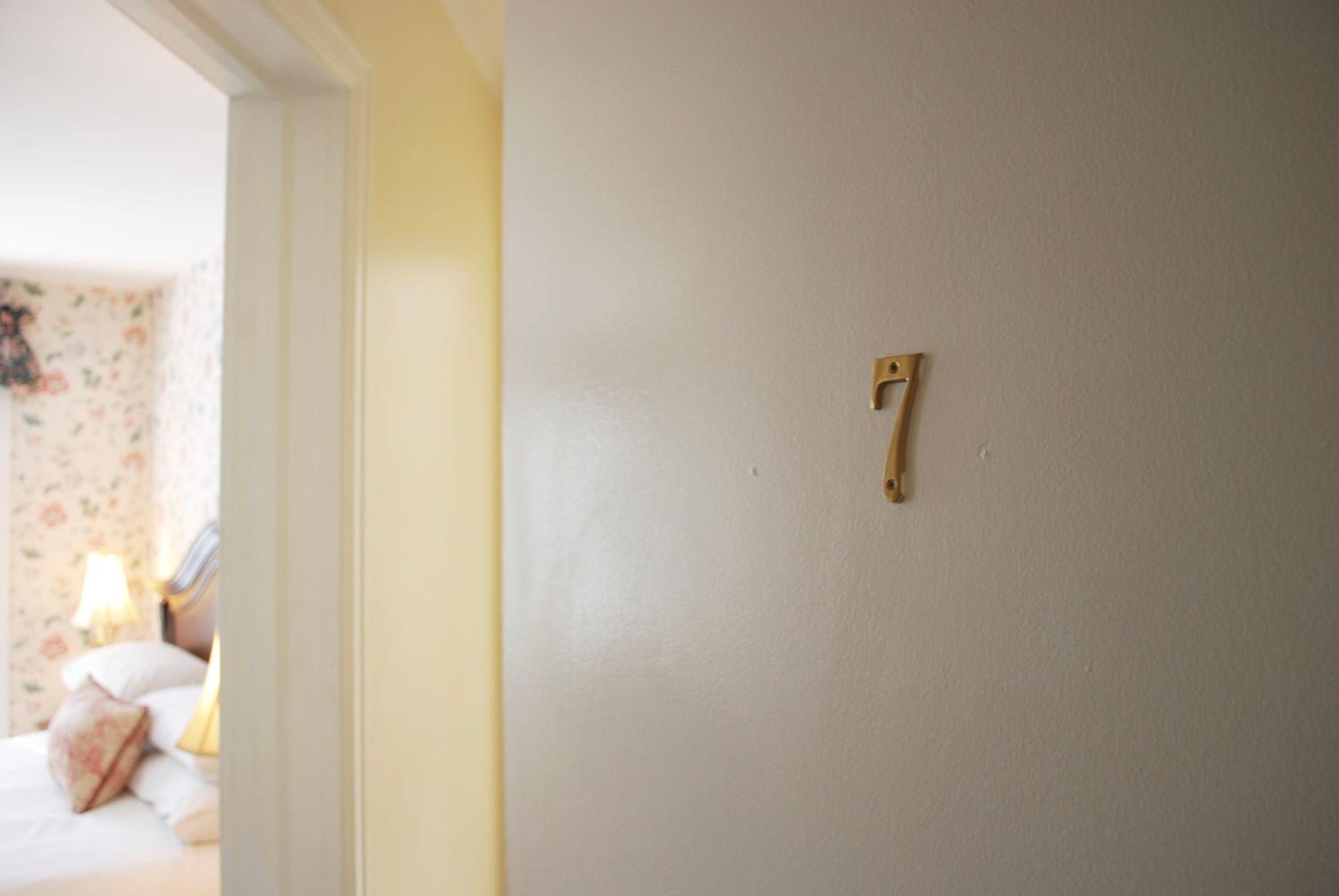 Deluxe Quadruple Room - Photo 3