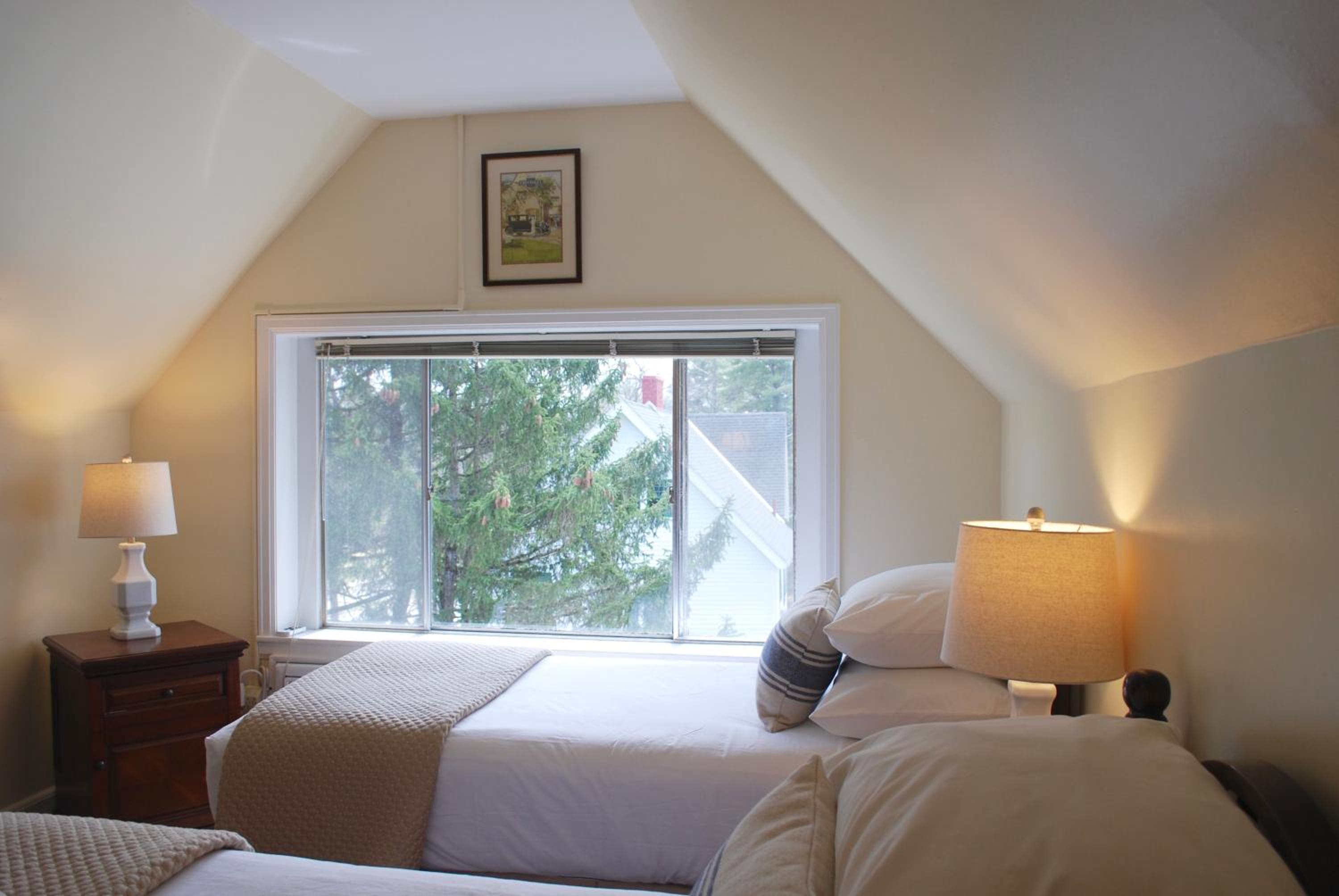 Superior Suite - Photo 5