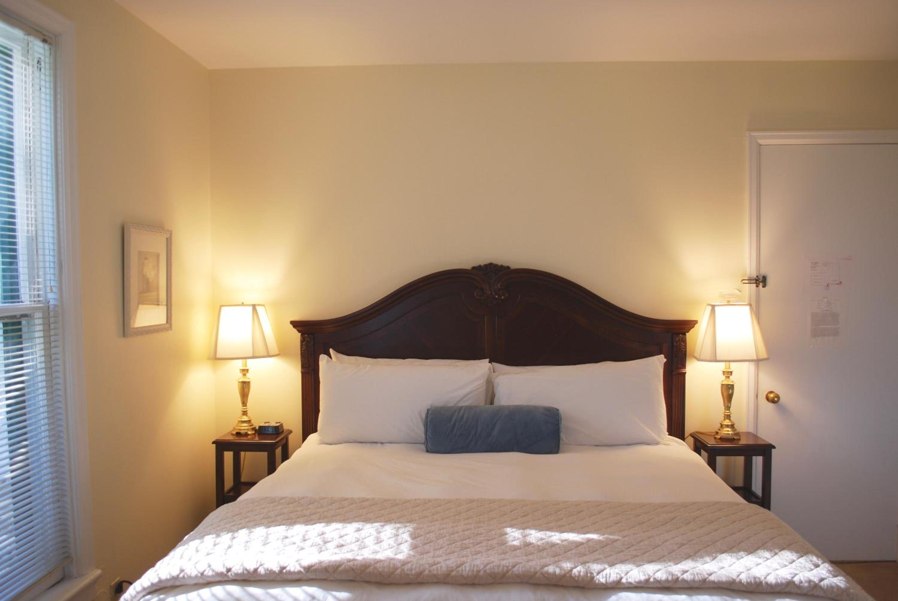 Deluxe Triple Room - Photo 6