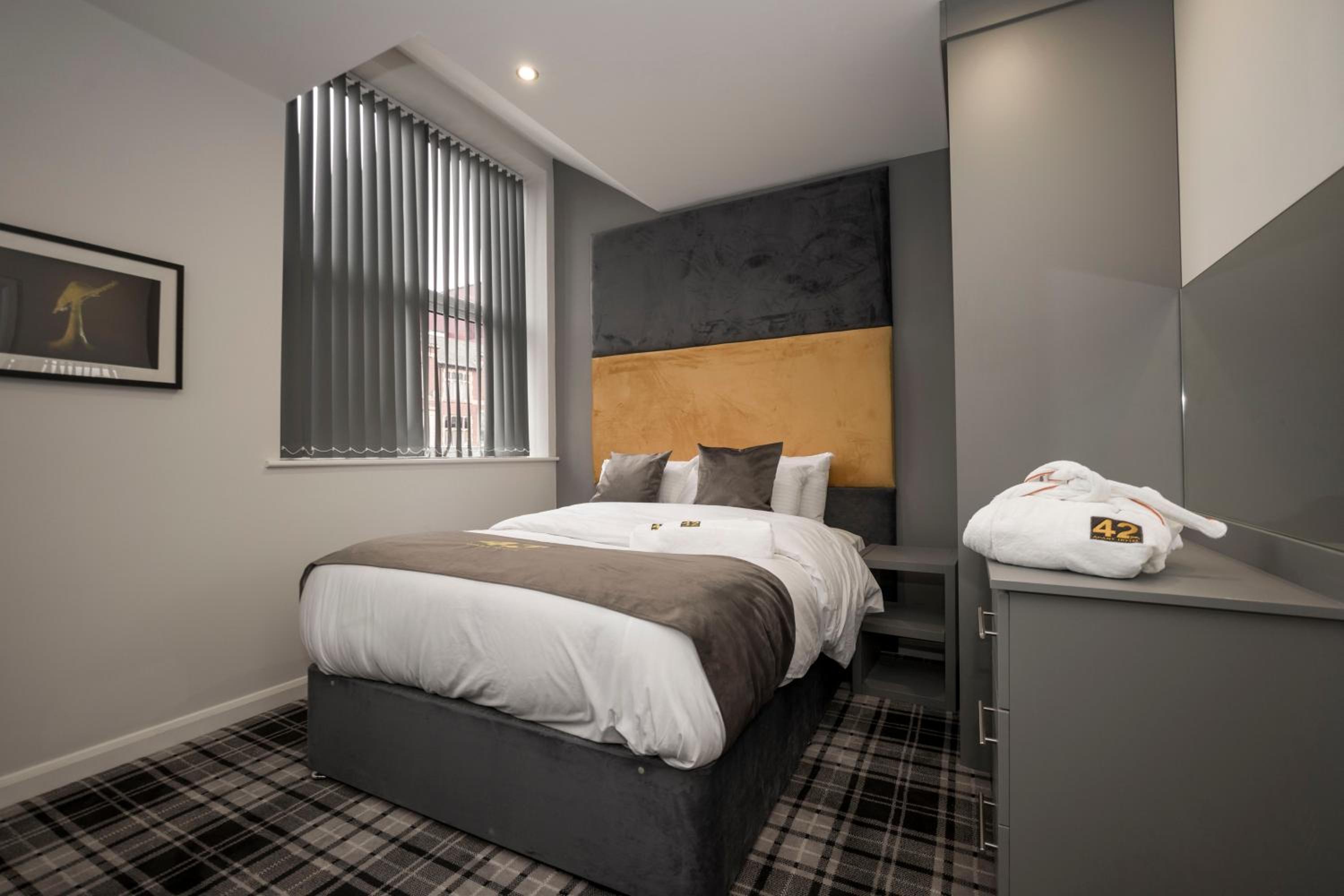 Standard Double Room - Photo 1