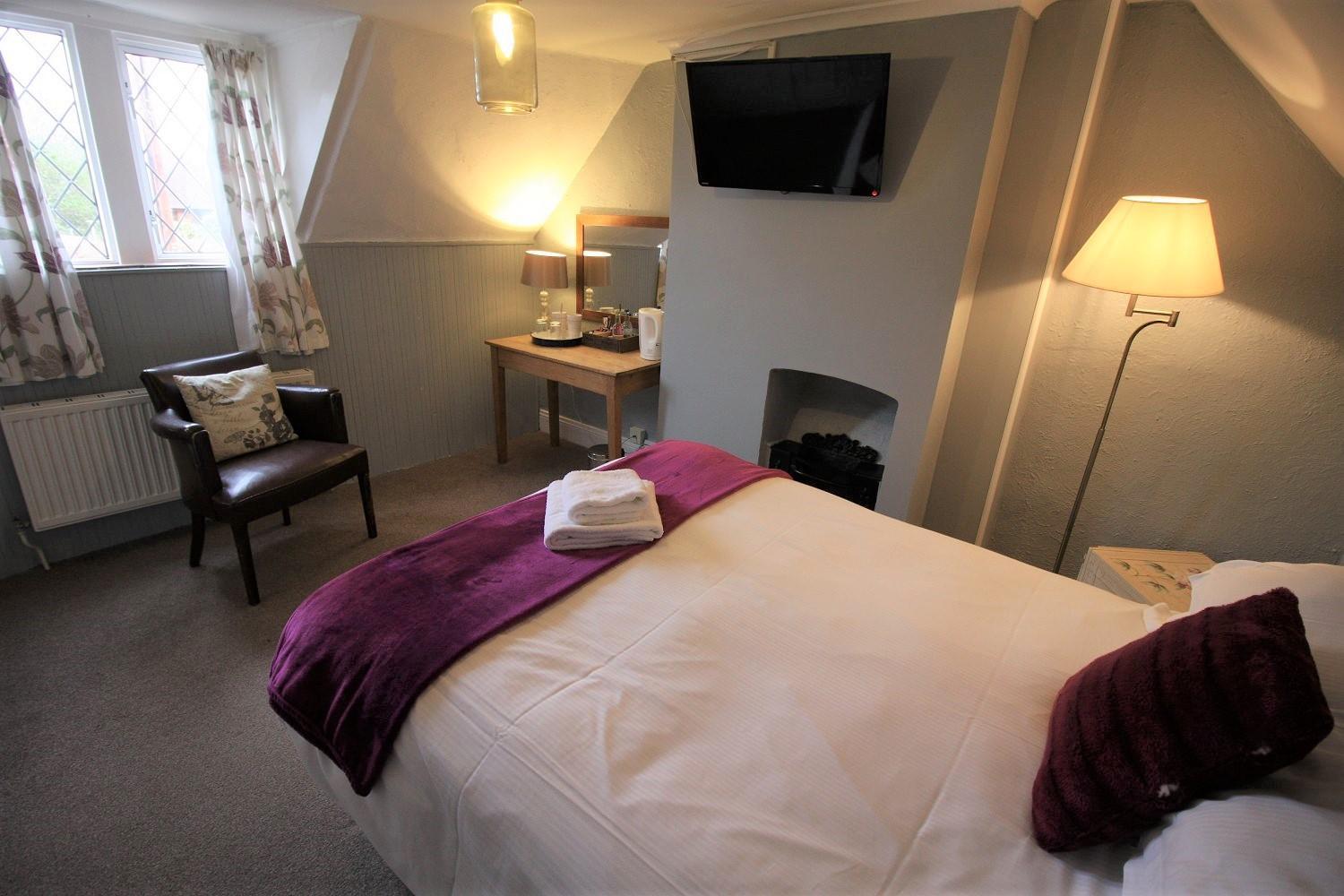 Double Room With Shared Bathroom photo 3