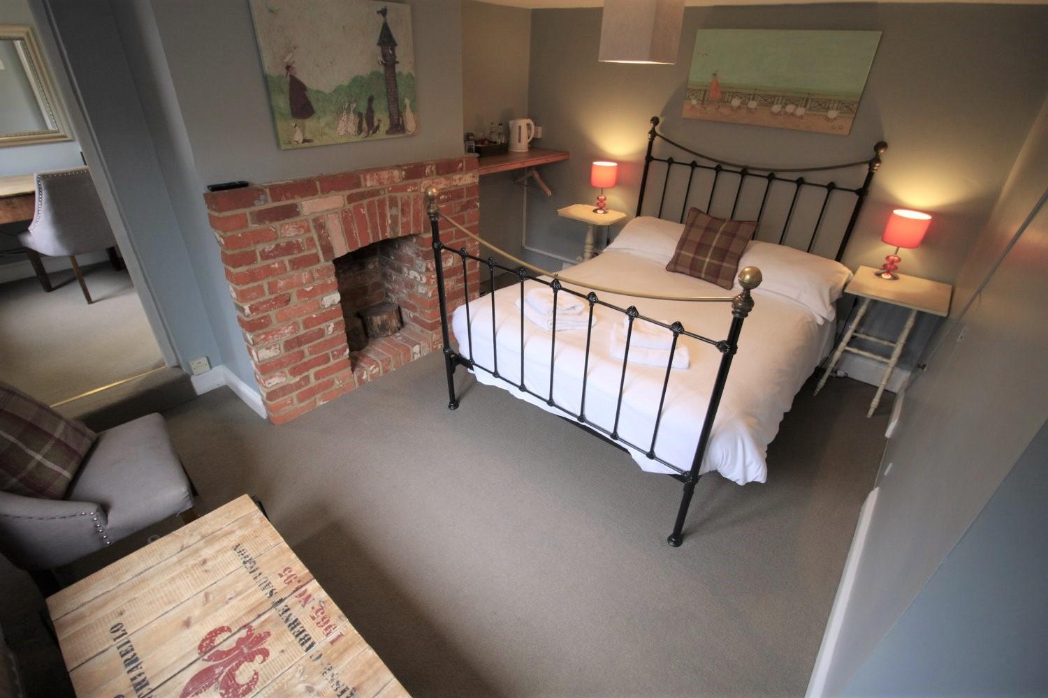 Standard Double Room - Photo 1