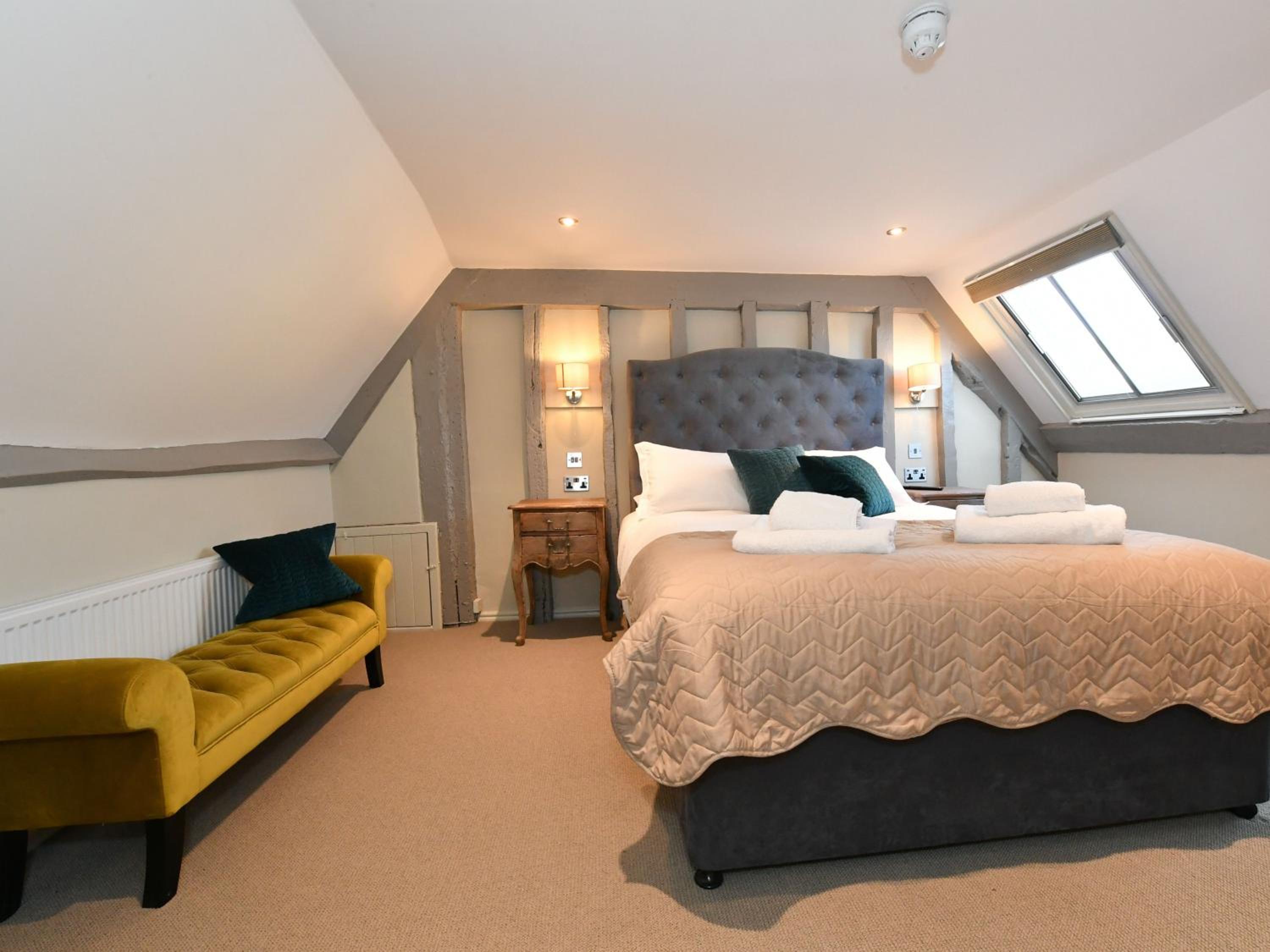 Superior King Room photo 1