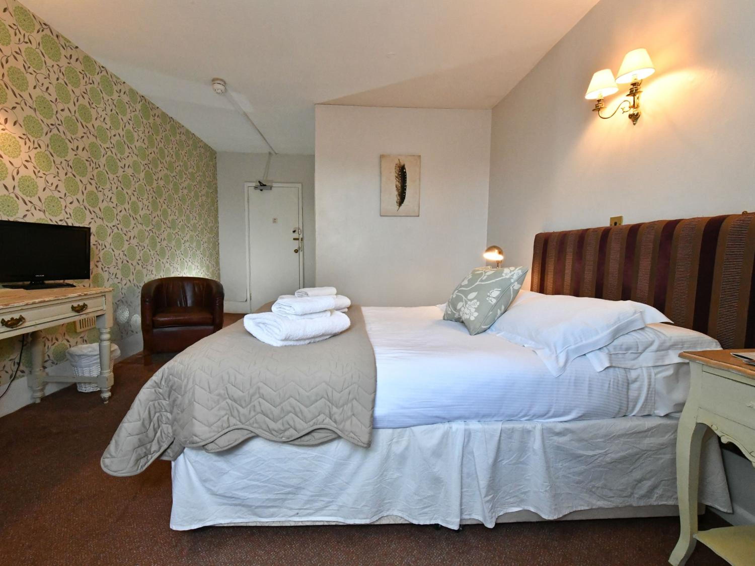 Standard Double Room photo 3