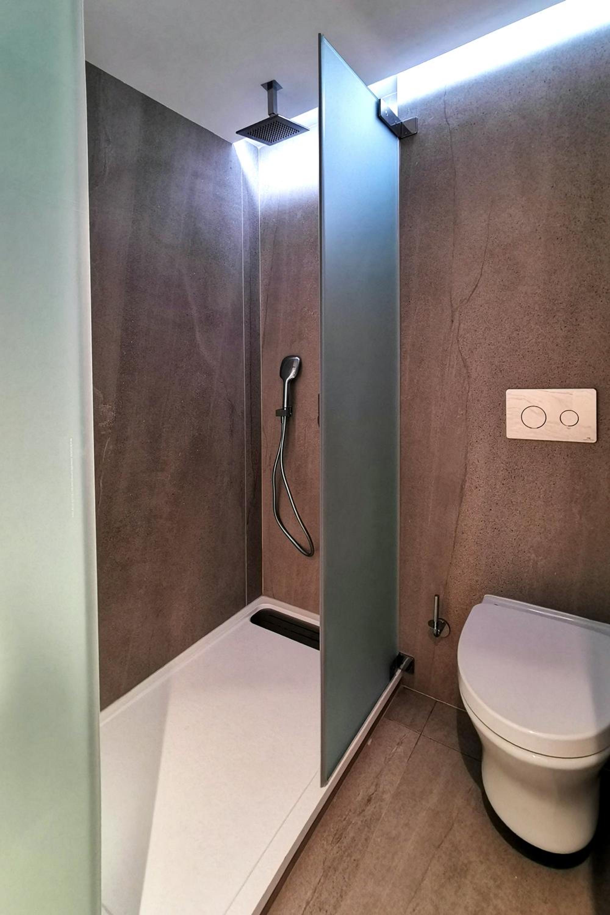 Double or Twin Room with Side Sea View (2 Adults + 1 Child) - Photo 8