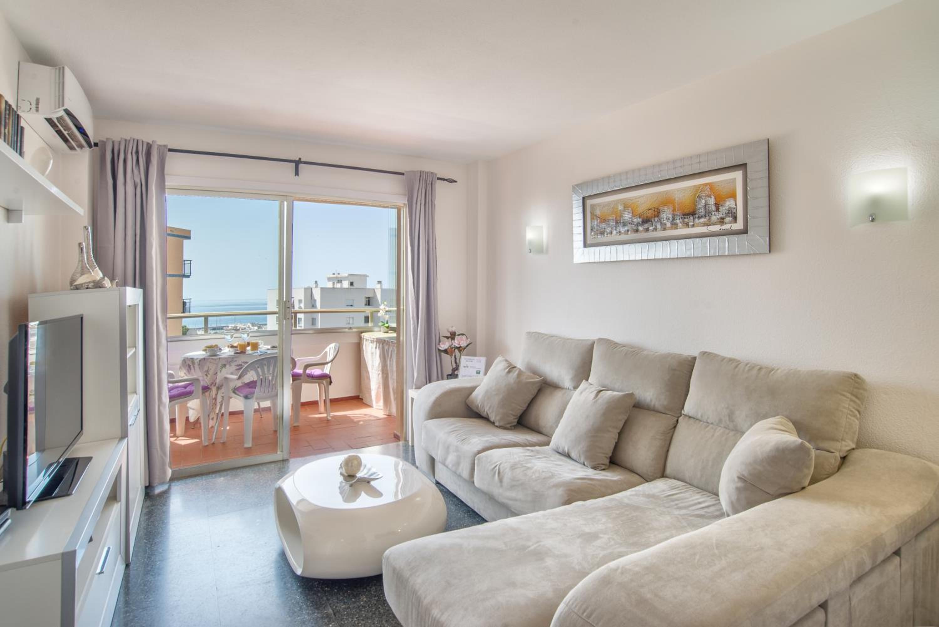 Apartamento con vista al mar