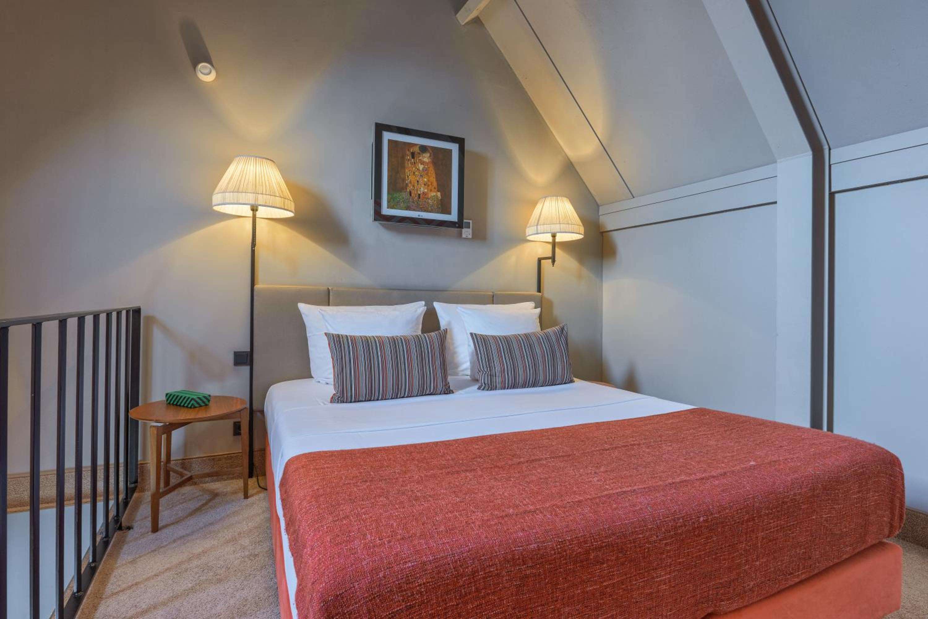 Deluxe Double Room photo 3