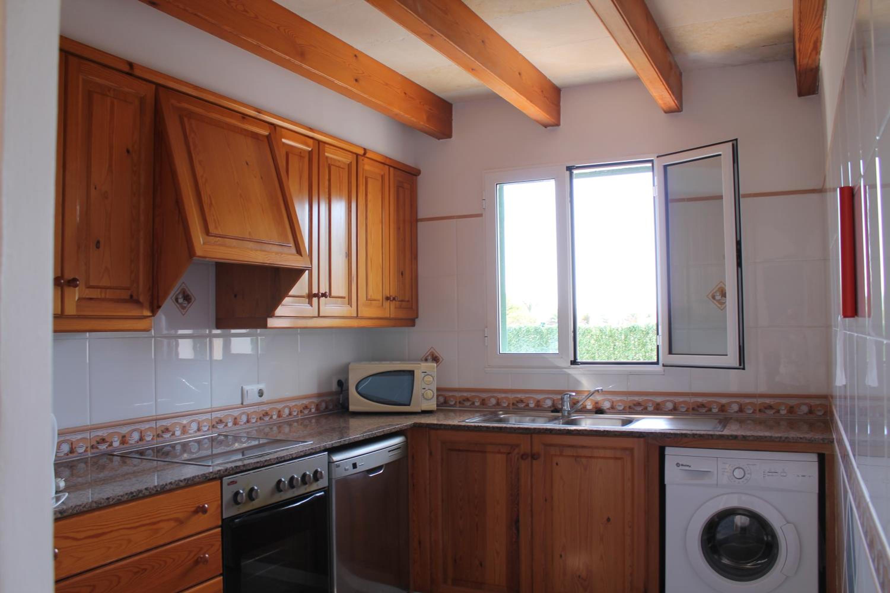 Three-Bedroom Villa photo 3