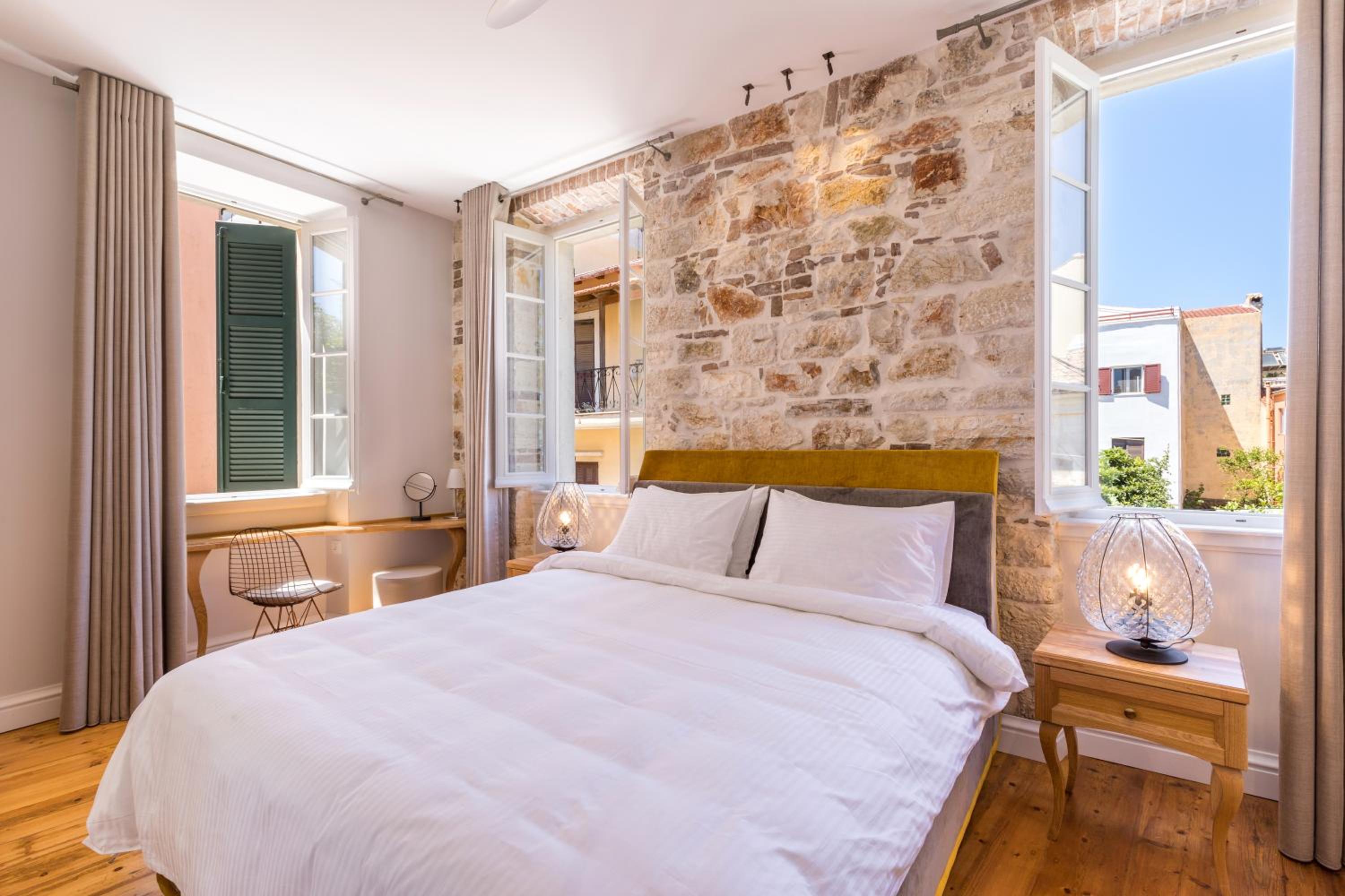 Deluxe Double Room with Garden View - Photo 1