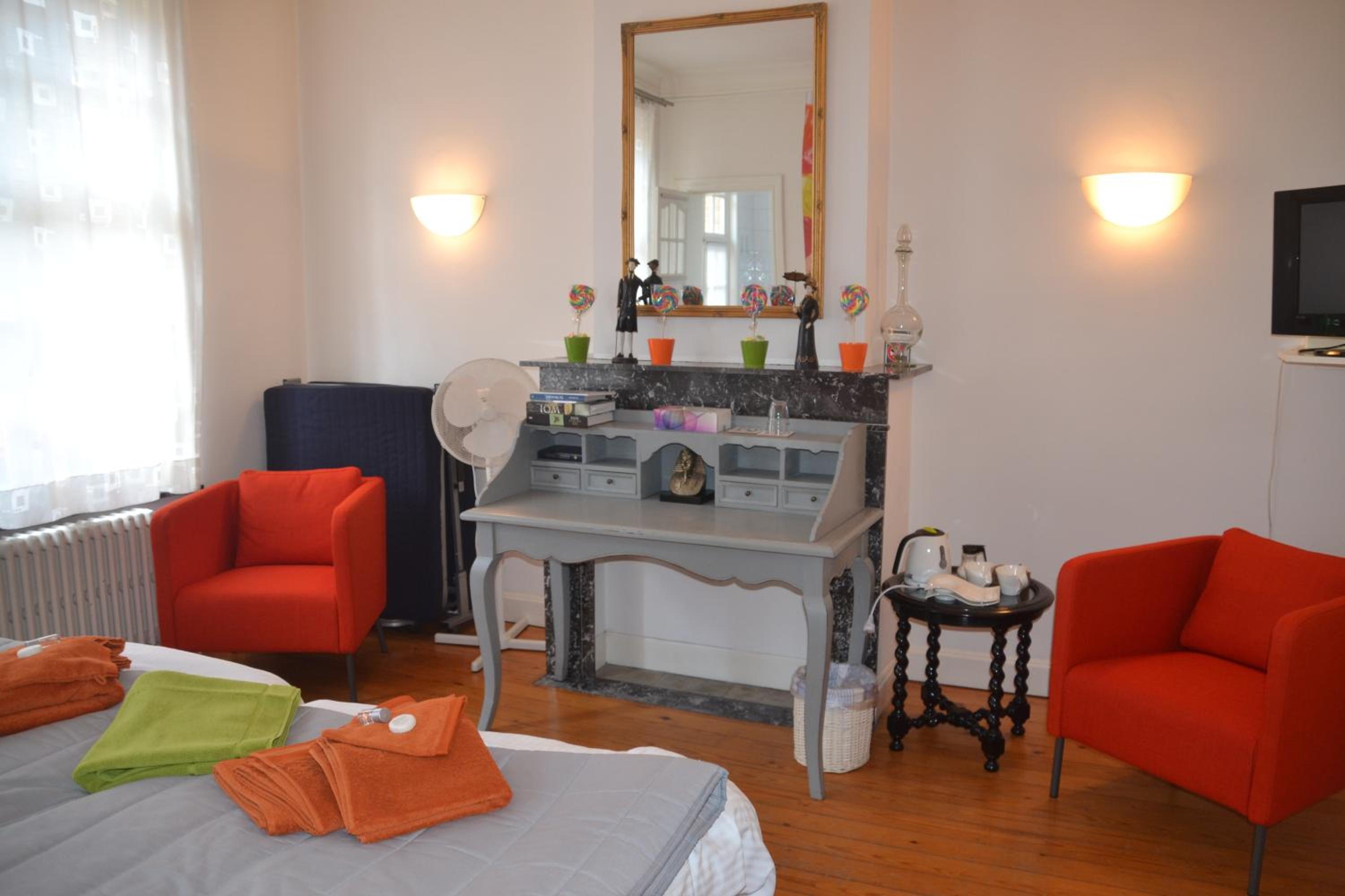 Deluxe Double Room with Shower