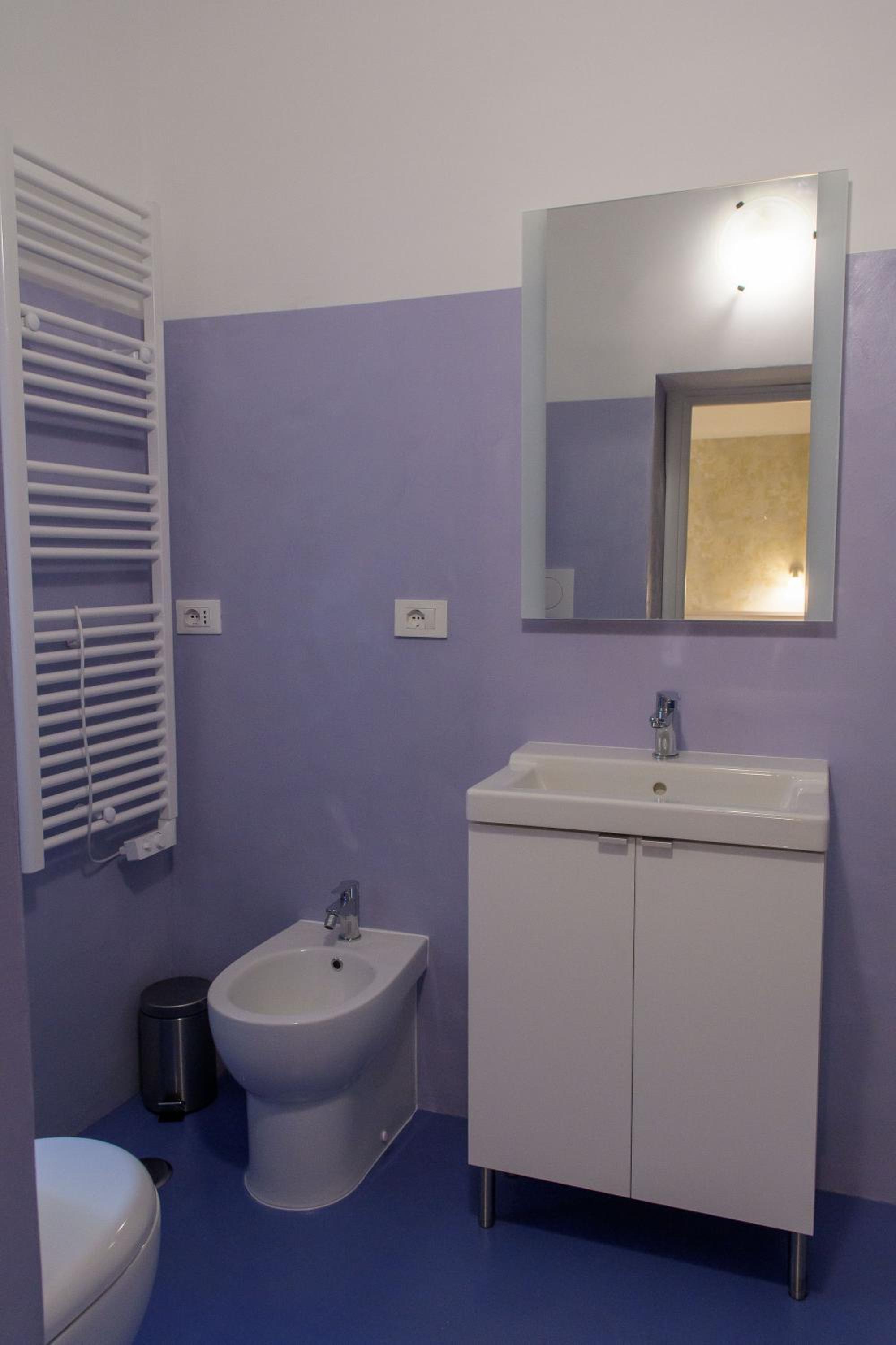 Quadruple Room with Private Bathroom photo 3