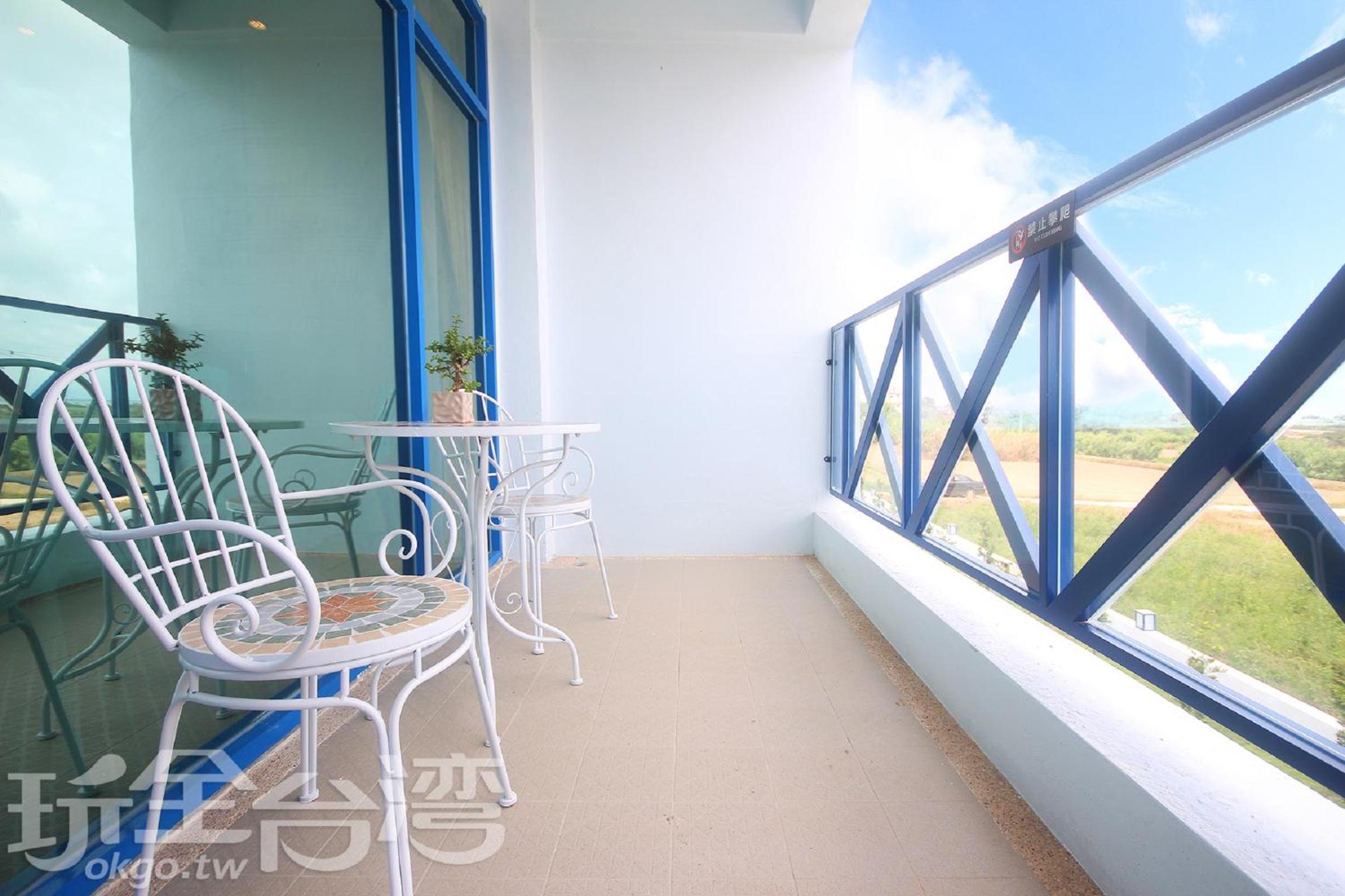 Deluxe Double Room with Balcony and Sea View photo 1