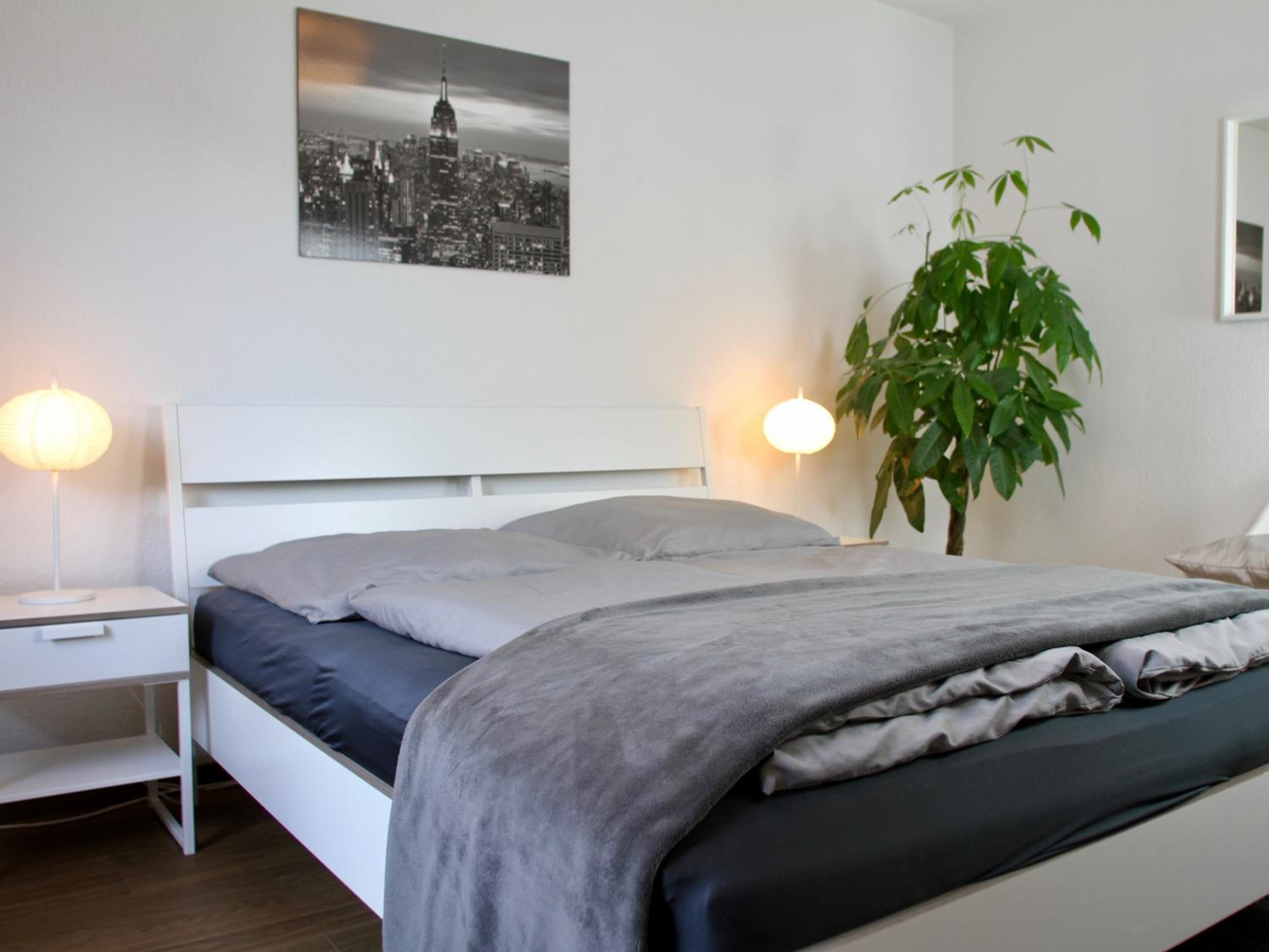 Two-Bedroom Apartment with Balcony - Photo 1