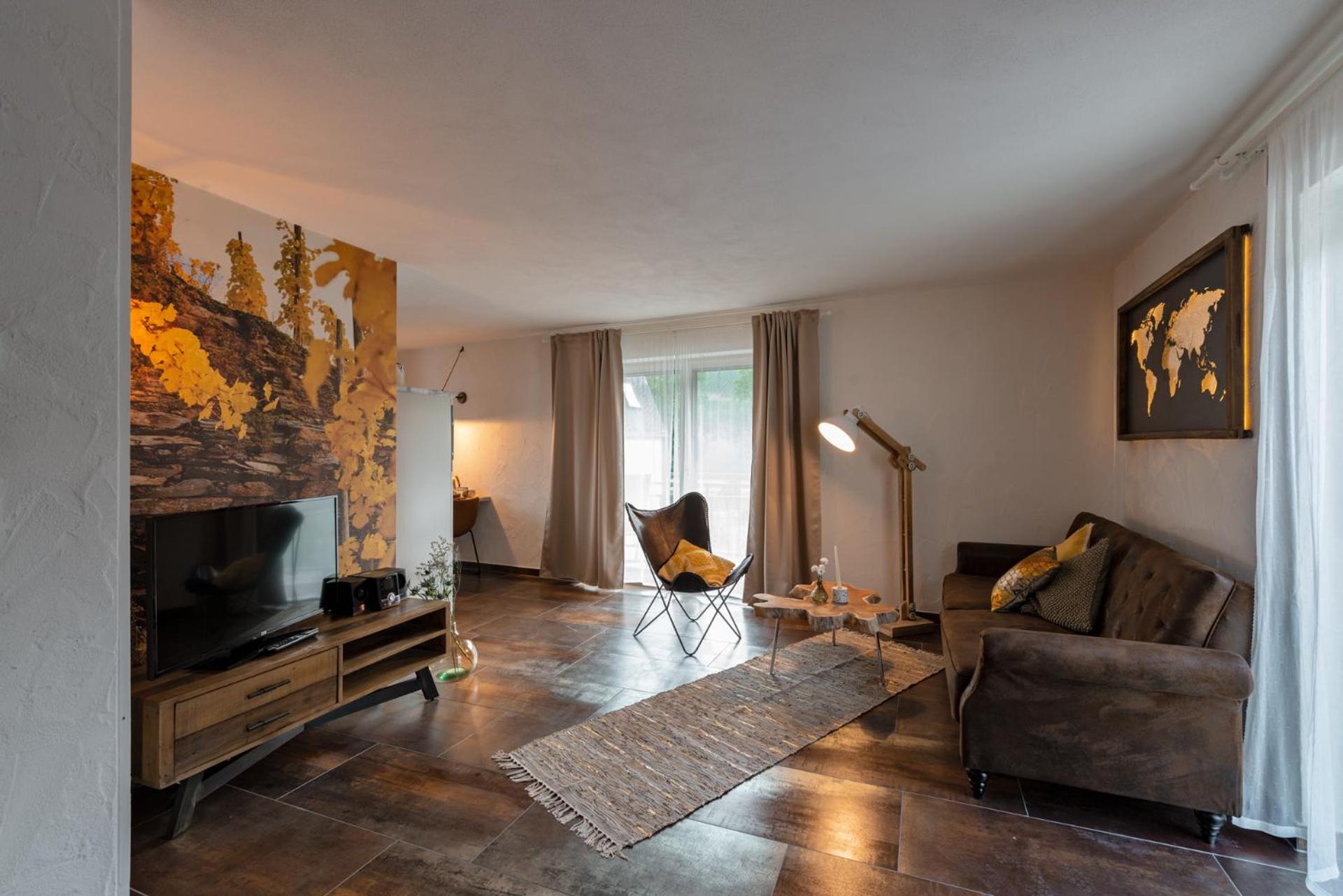 One-Bedroom Apartment with Balcony photo 1
