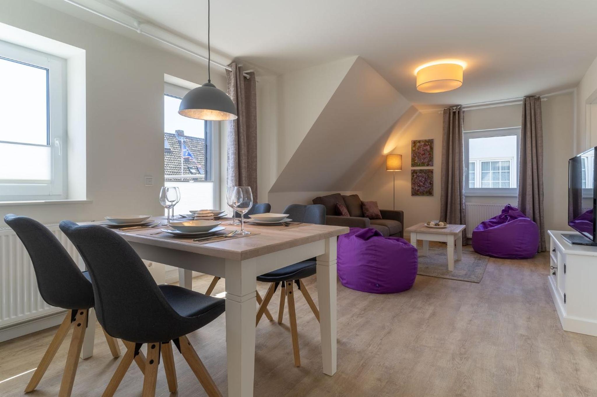 Apartment with Balcony