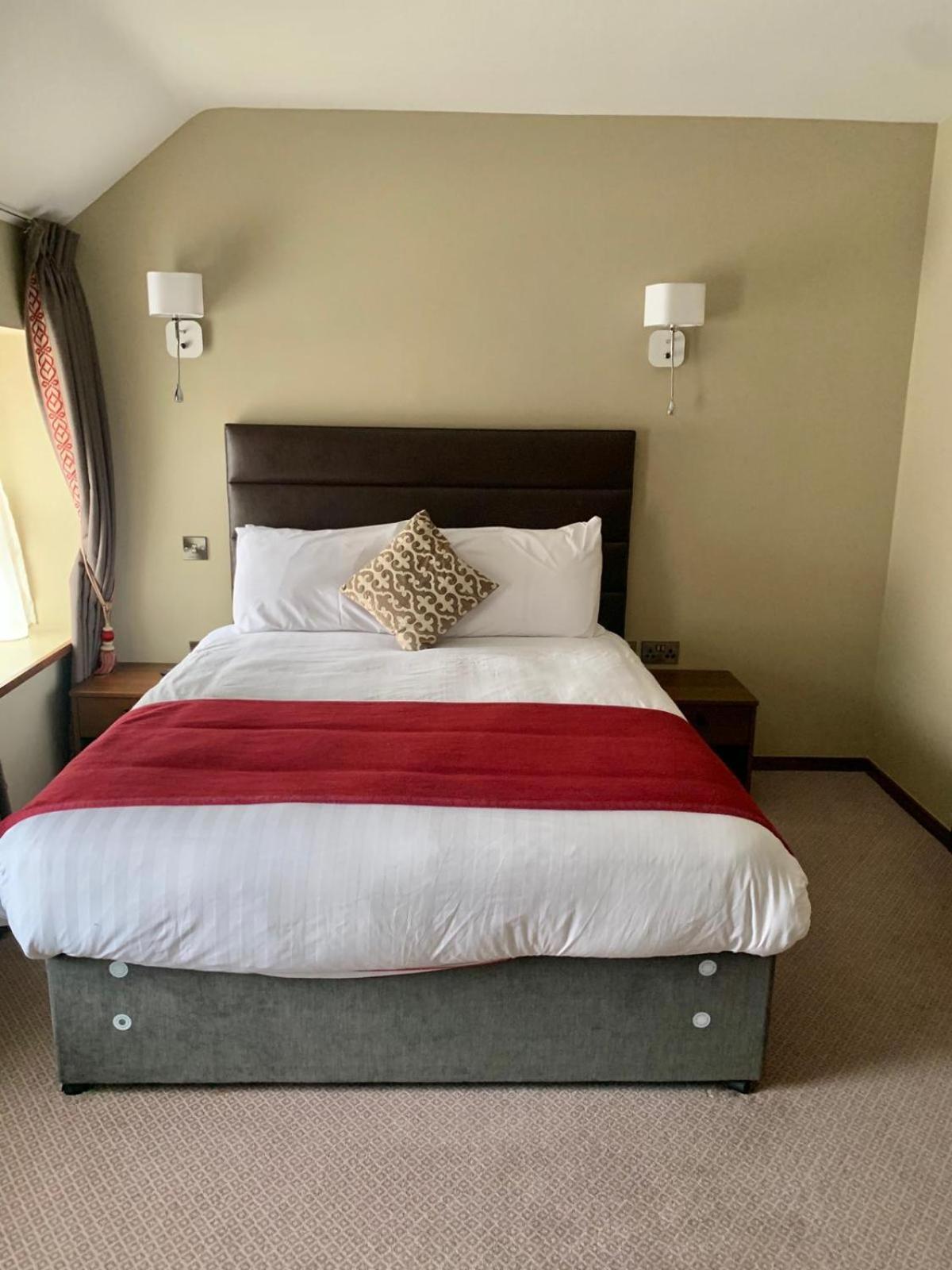 Small Double Room photo 1