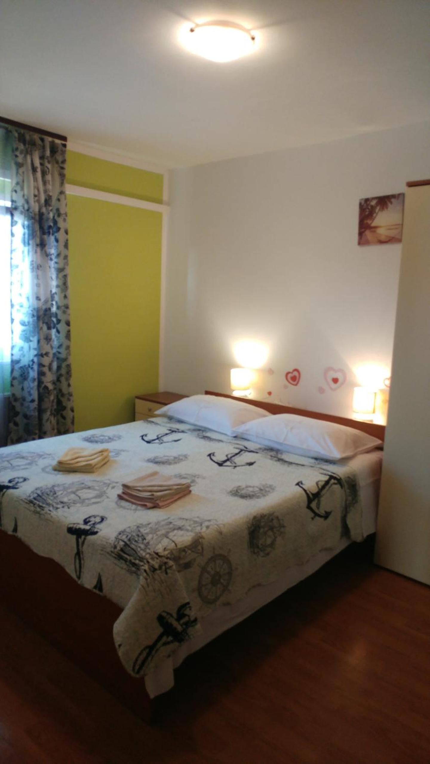 Apartment - Photo 2