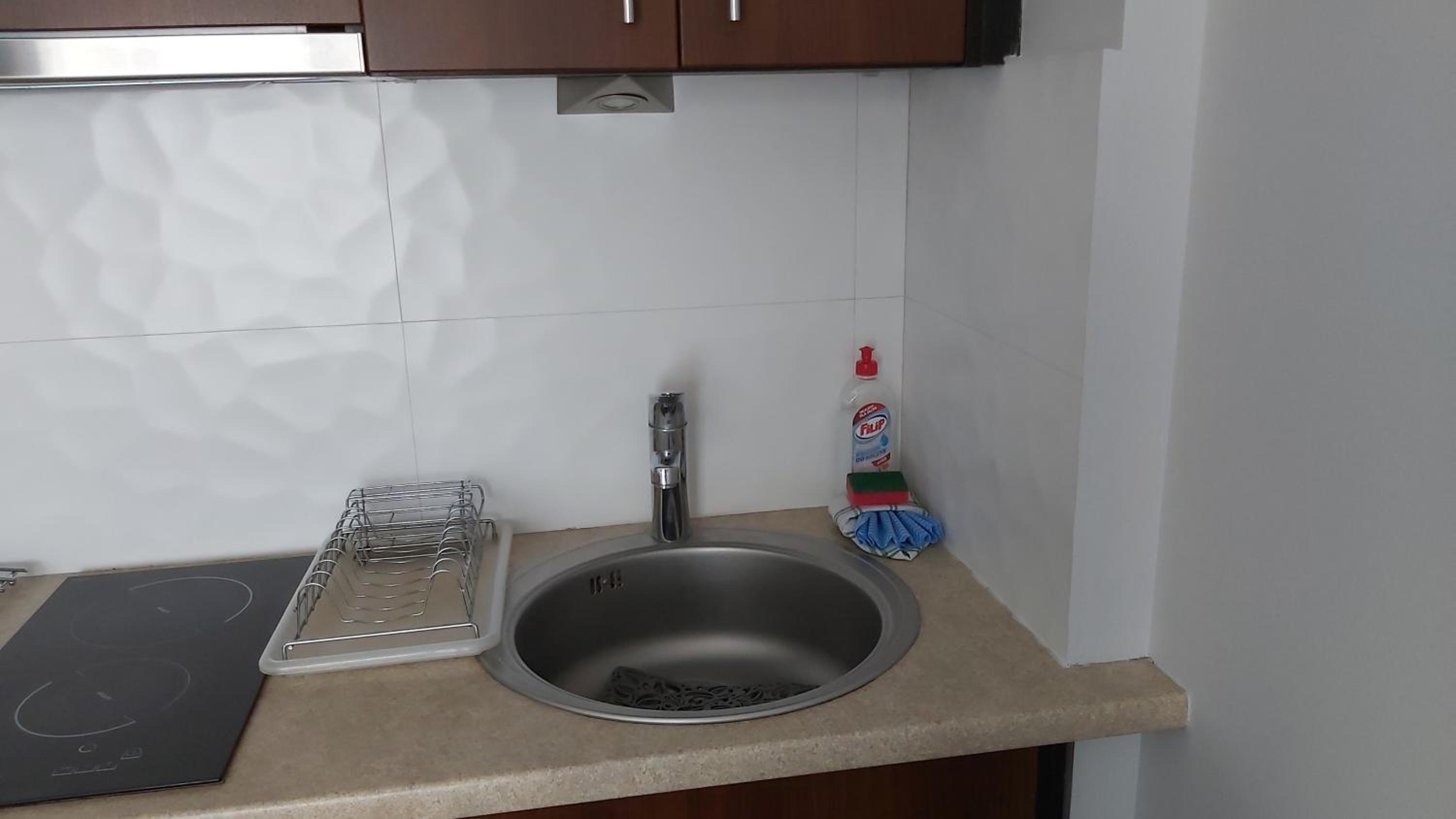 Studio Apartment - Photo 19