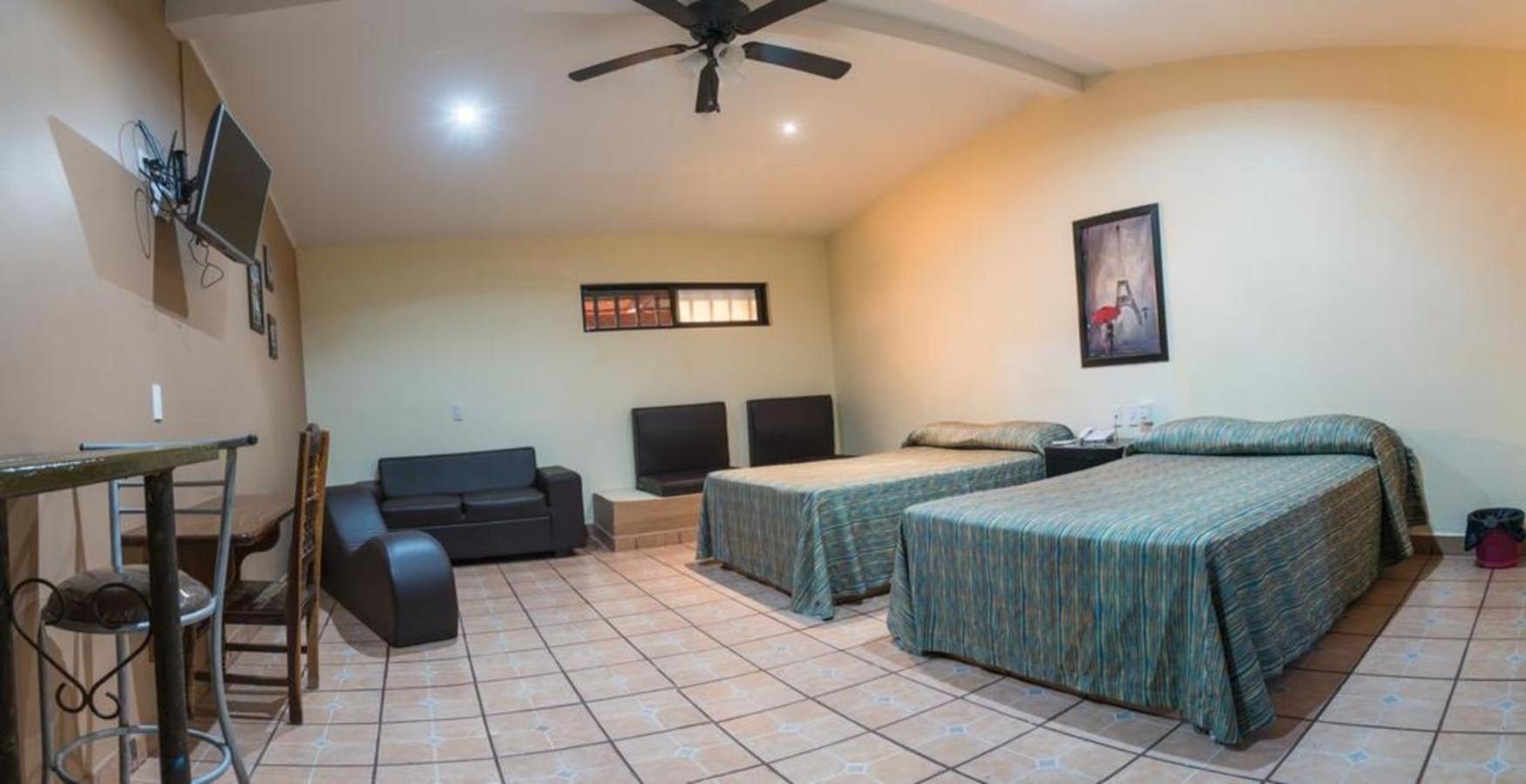 Twin Room photo 1