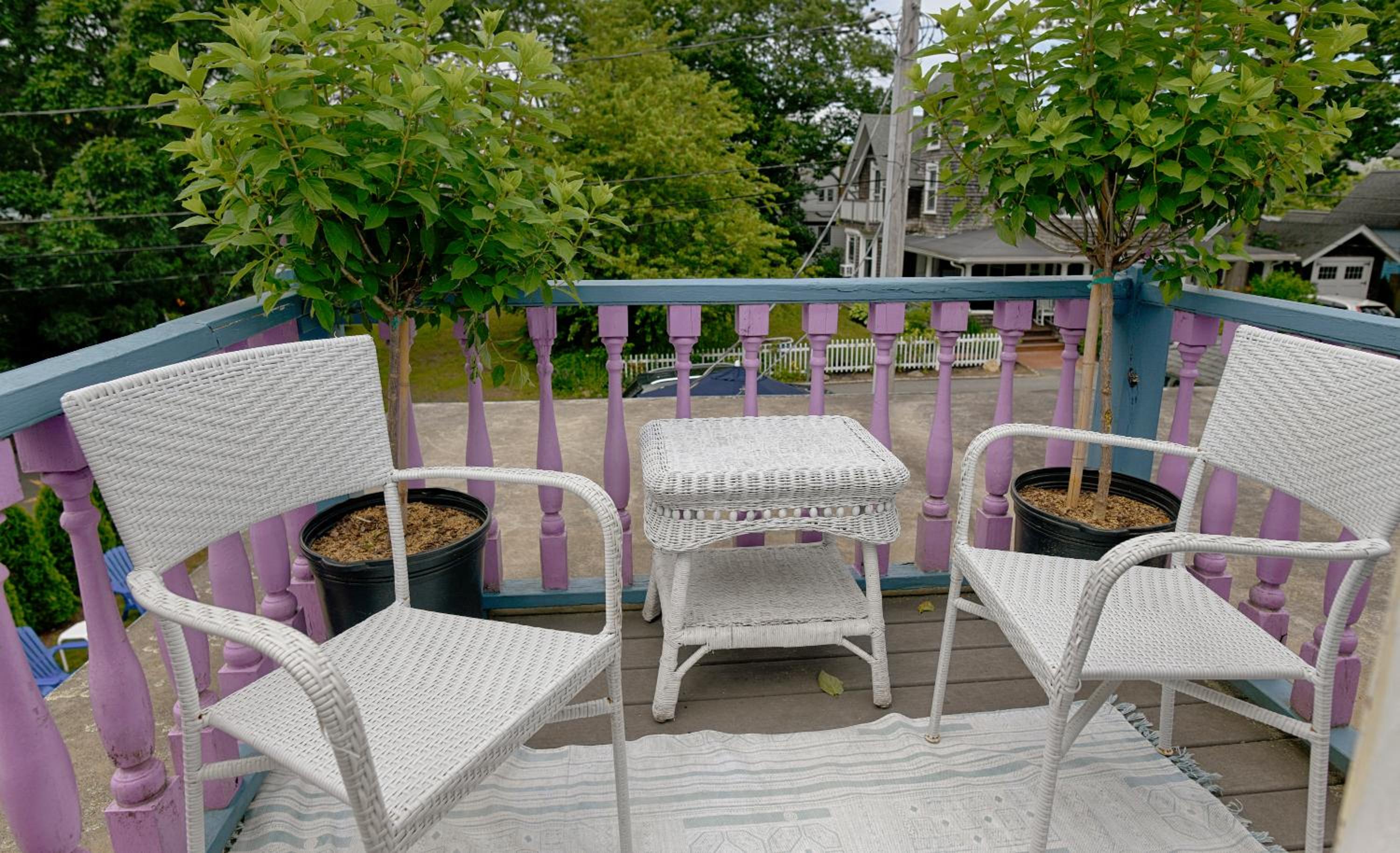 Queen Room with Balcony photo 2