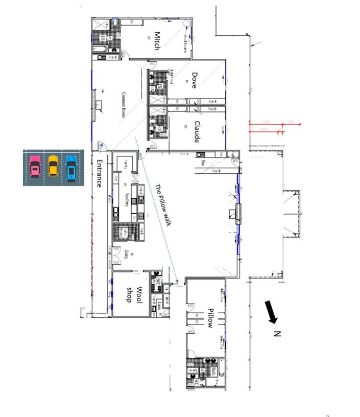 King Suite with Balcony photo 2