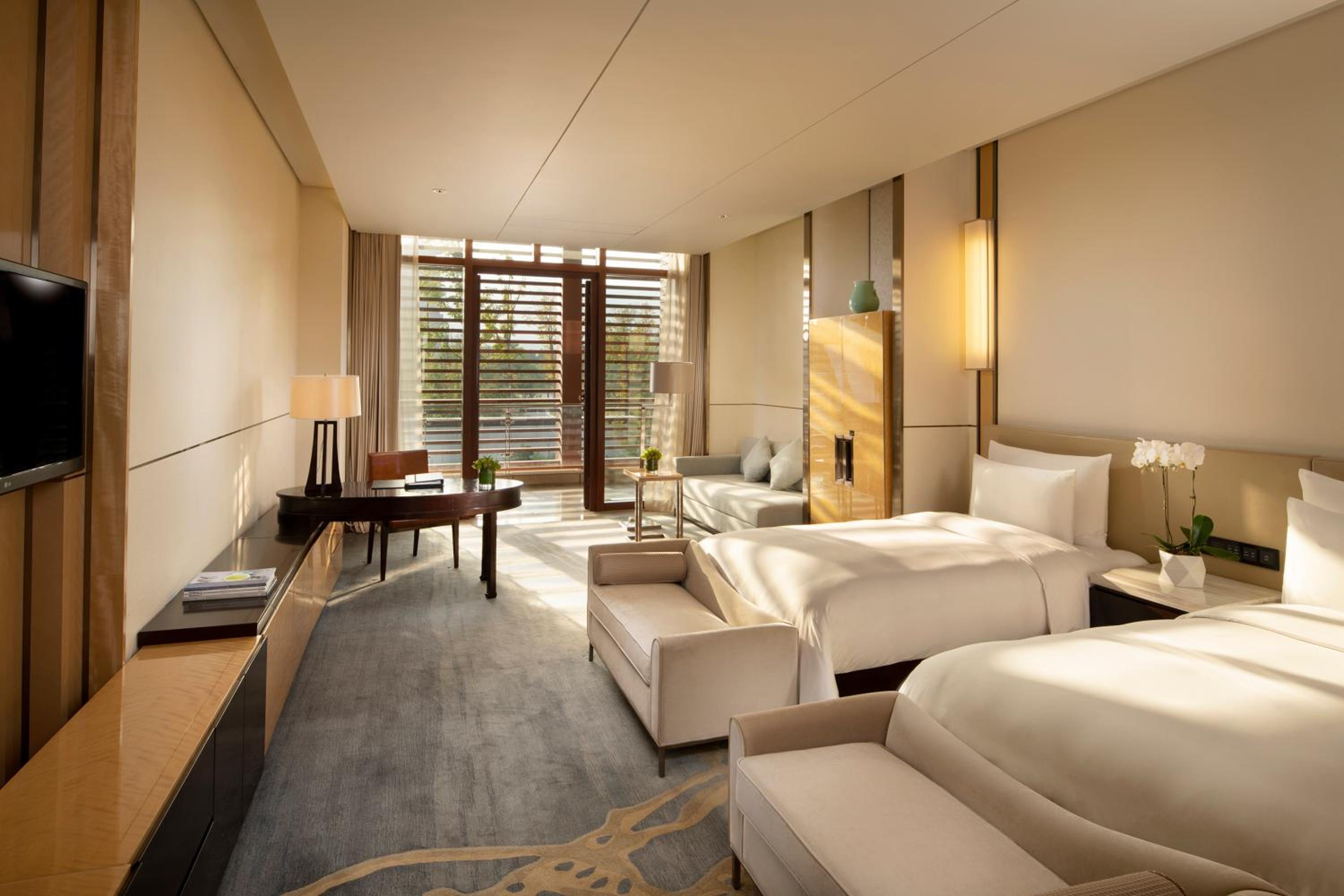 Deluxe Villa with Twin Beds photo 2