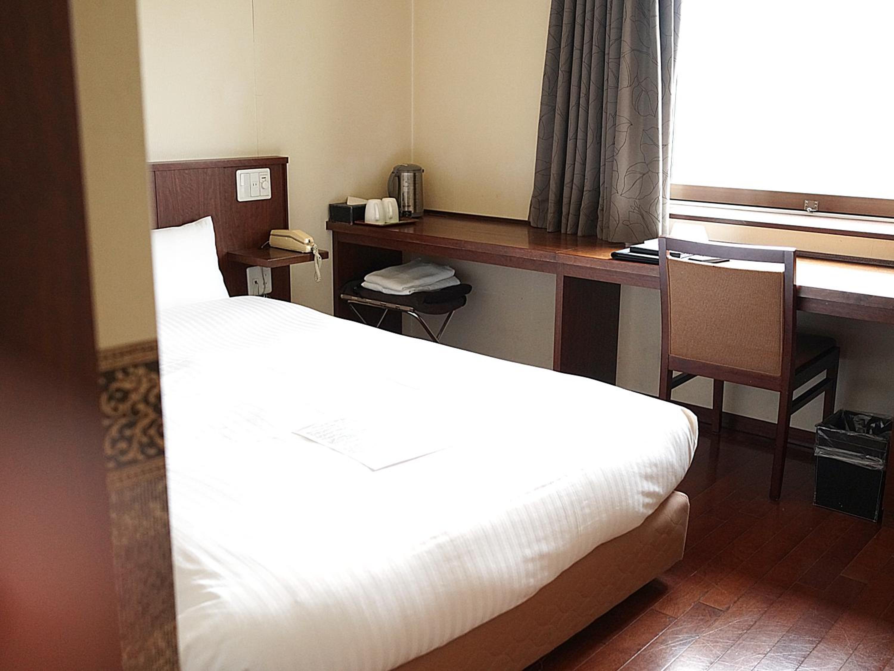 Standard Double Room - Non-Smoking - Photo 4