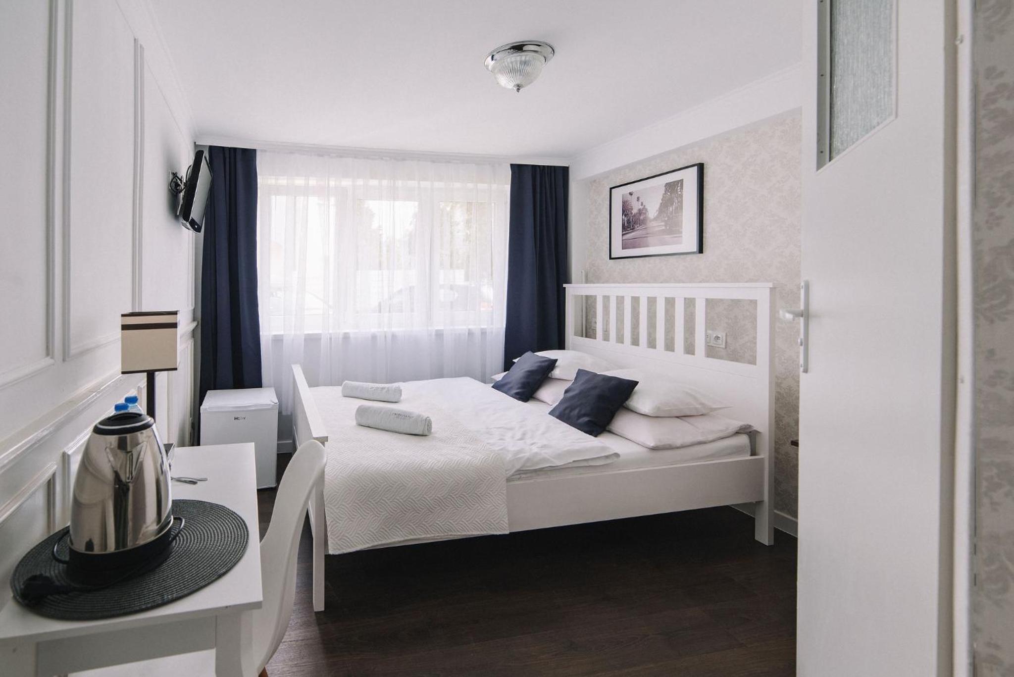 Small Double Room photo 3