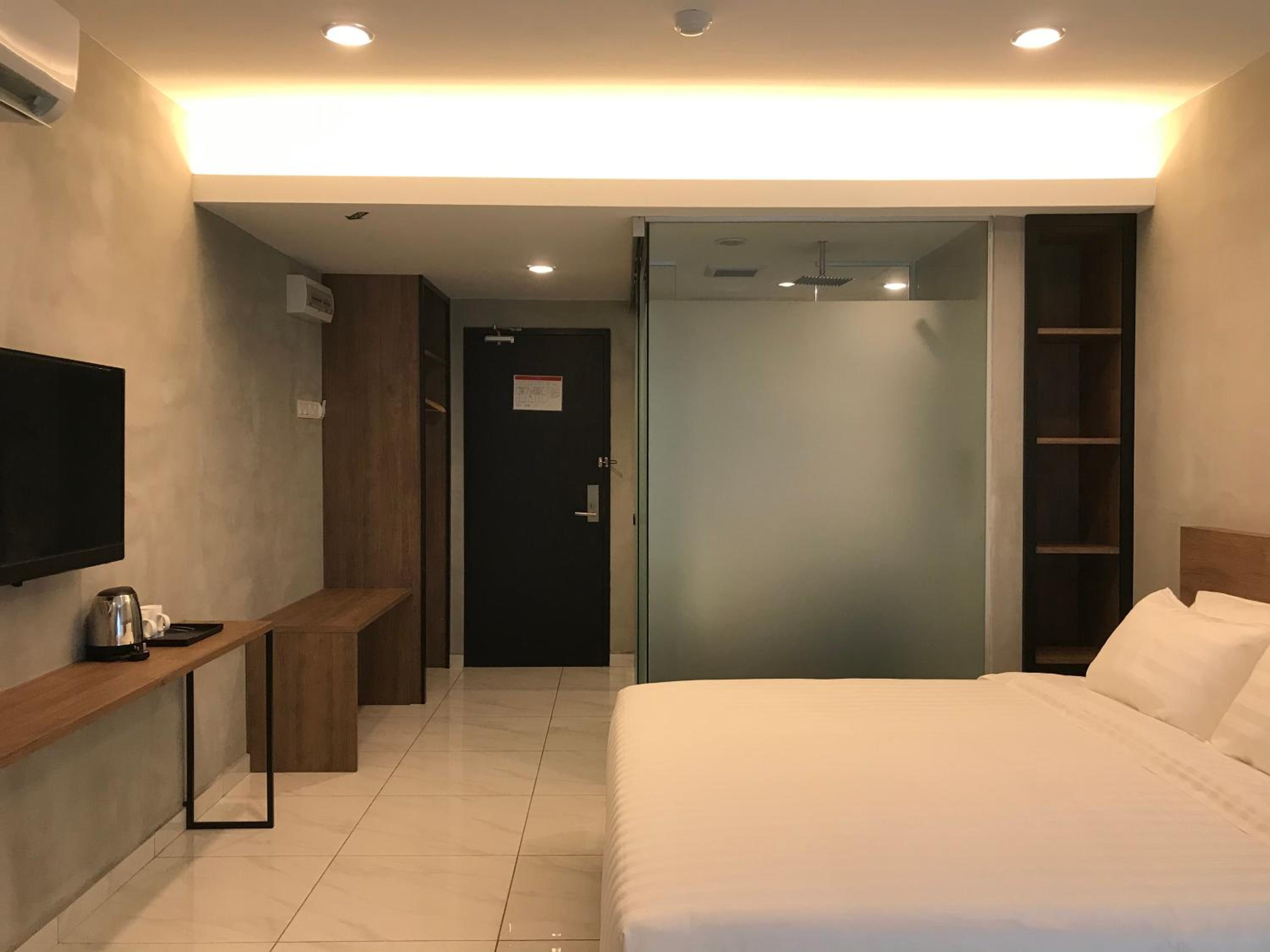 Deluxe Triple Room - Photo 5