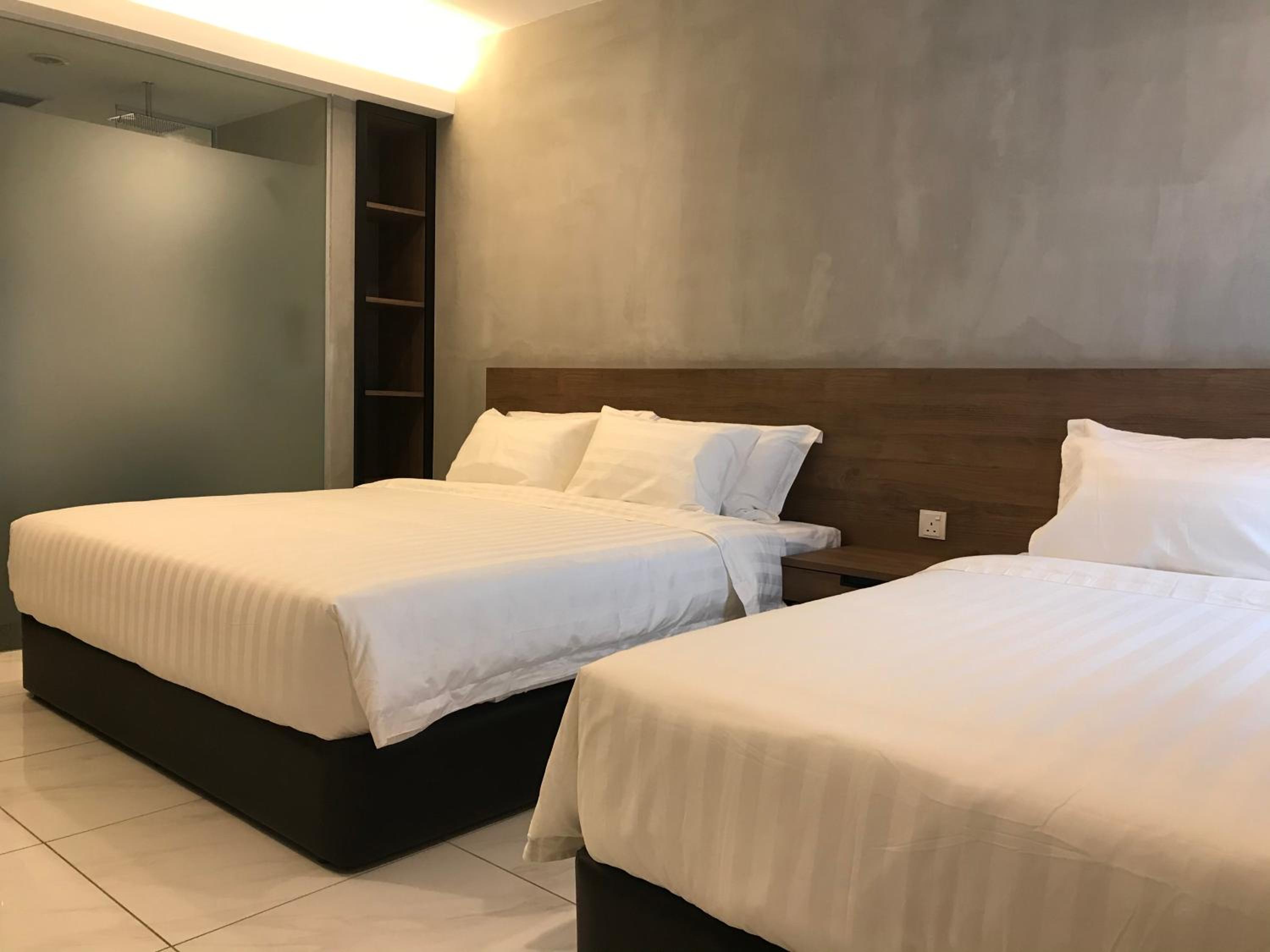 Deluxe Triple Room - Photo 3